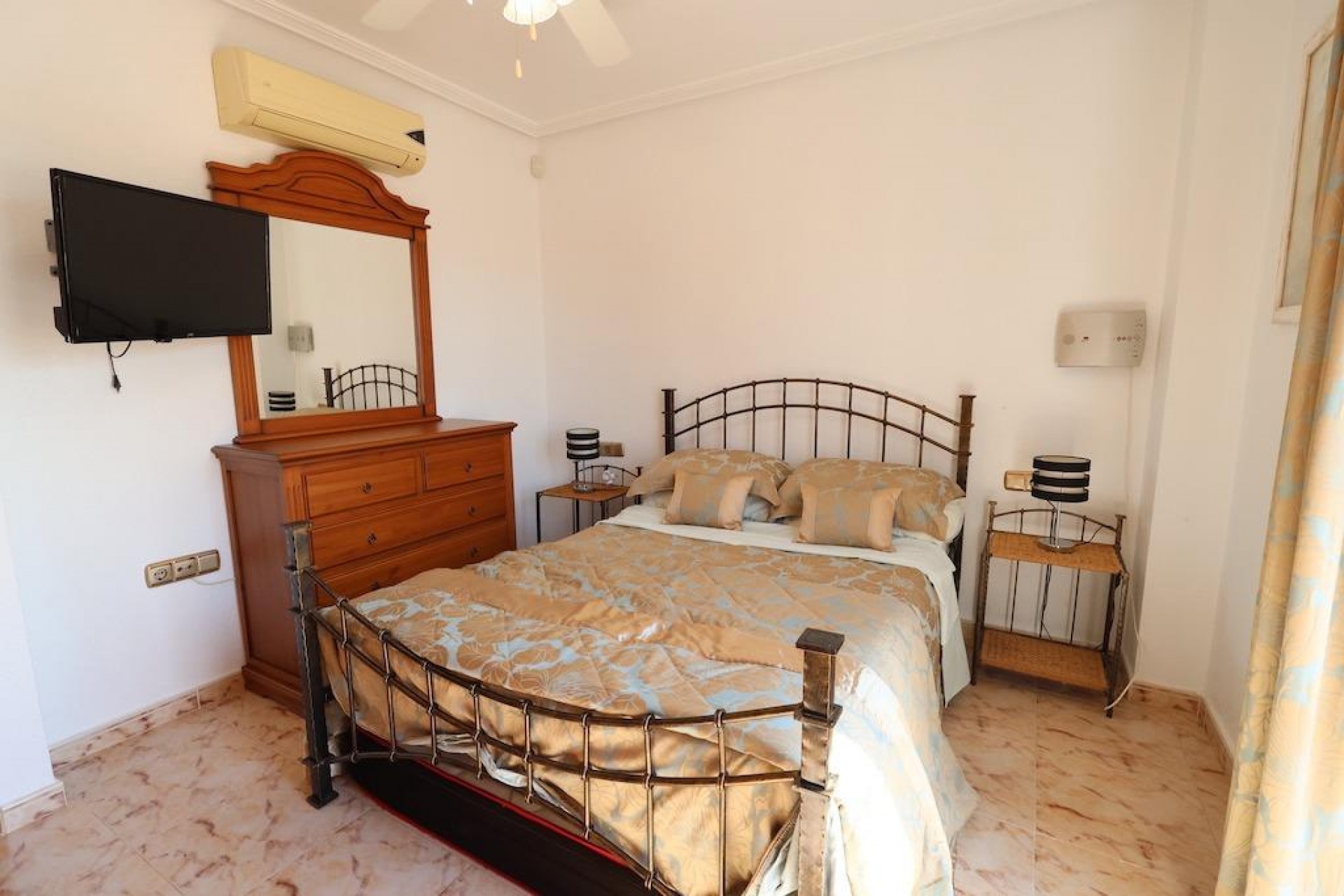 Brukt - Town House -
Orihuela Costa - Costa Blanca