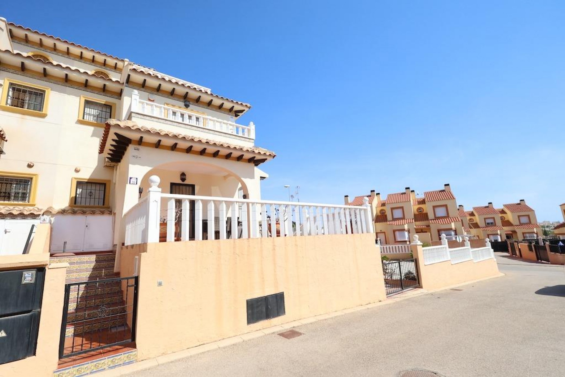 Brukt - Town House -
Orihuela Costa - Costa Blanca