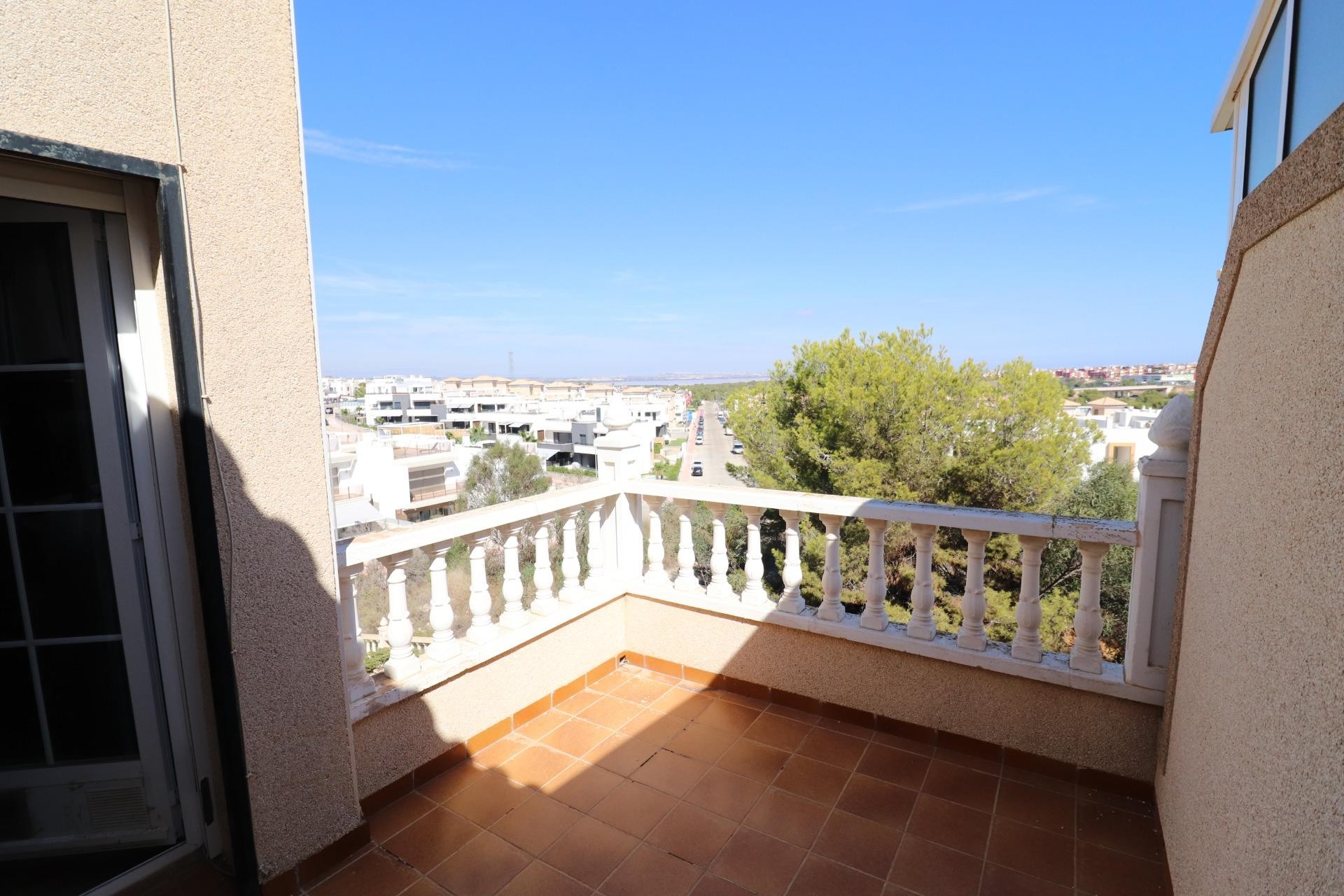 Brukt - Town House -
Orihuela Costa - Costa Blanca