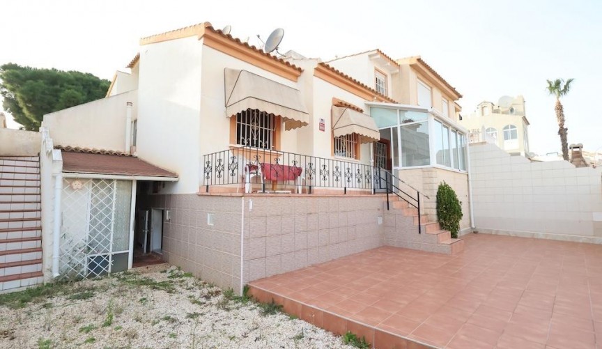 Brukt - Town House -
Orihuela Costa - Costa Blanca