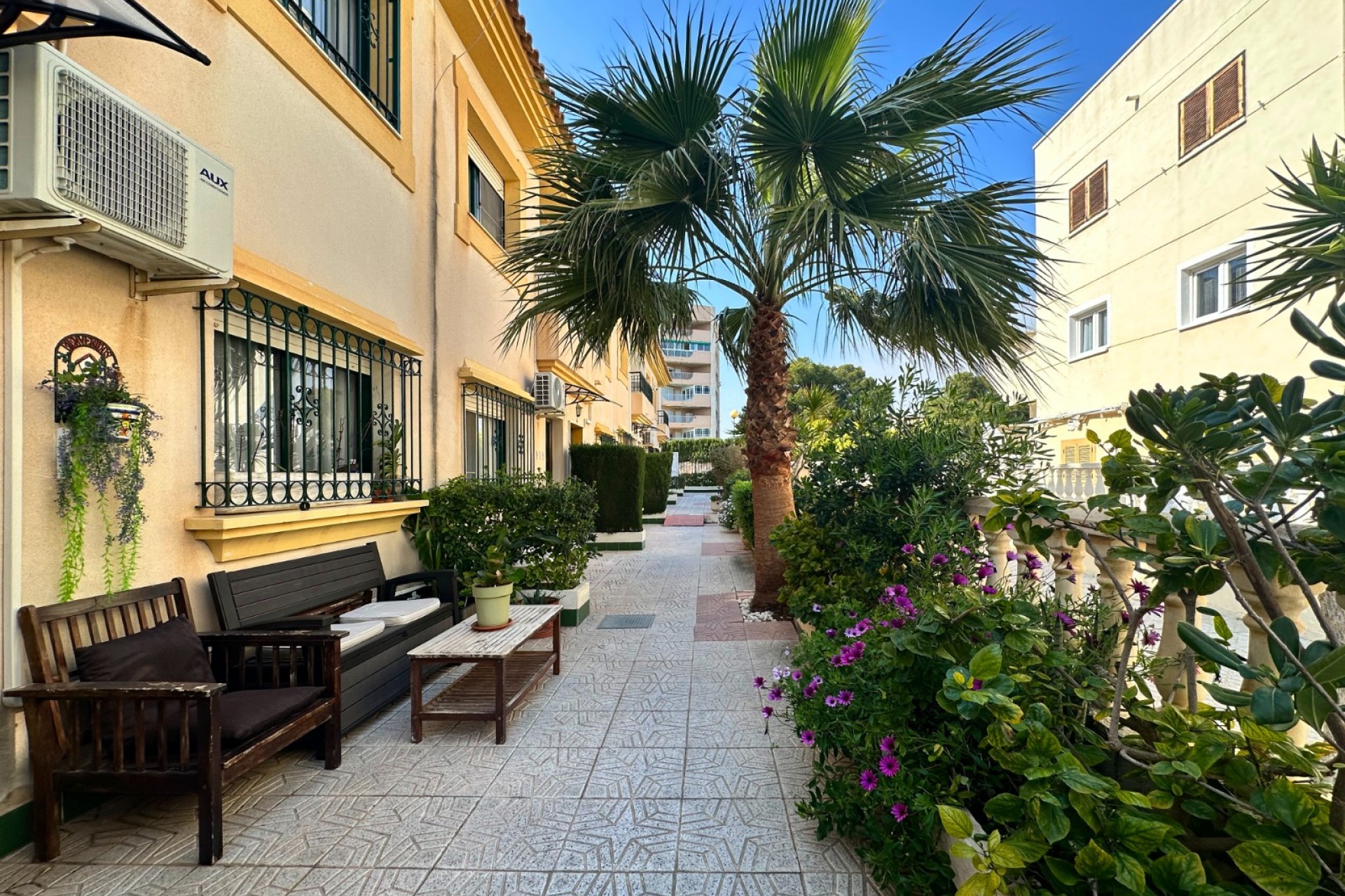 Brukt - Town House -
Orihuela Costa - Costa Blanca