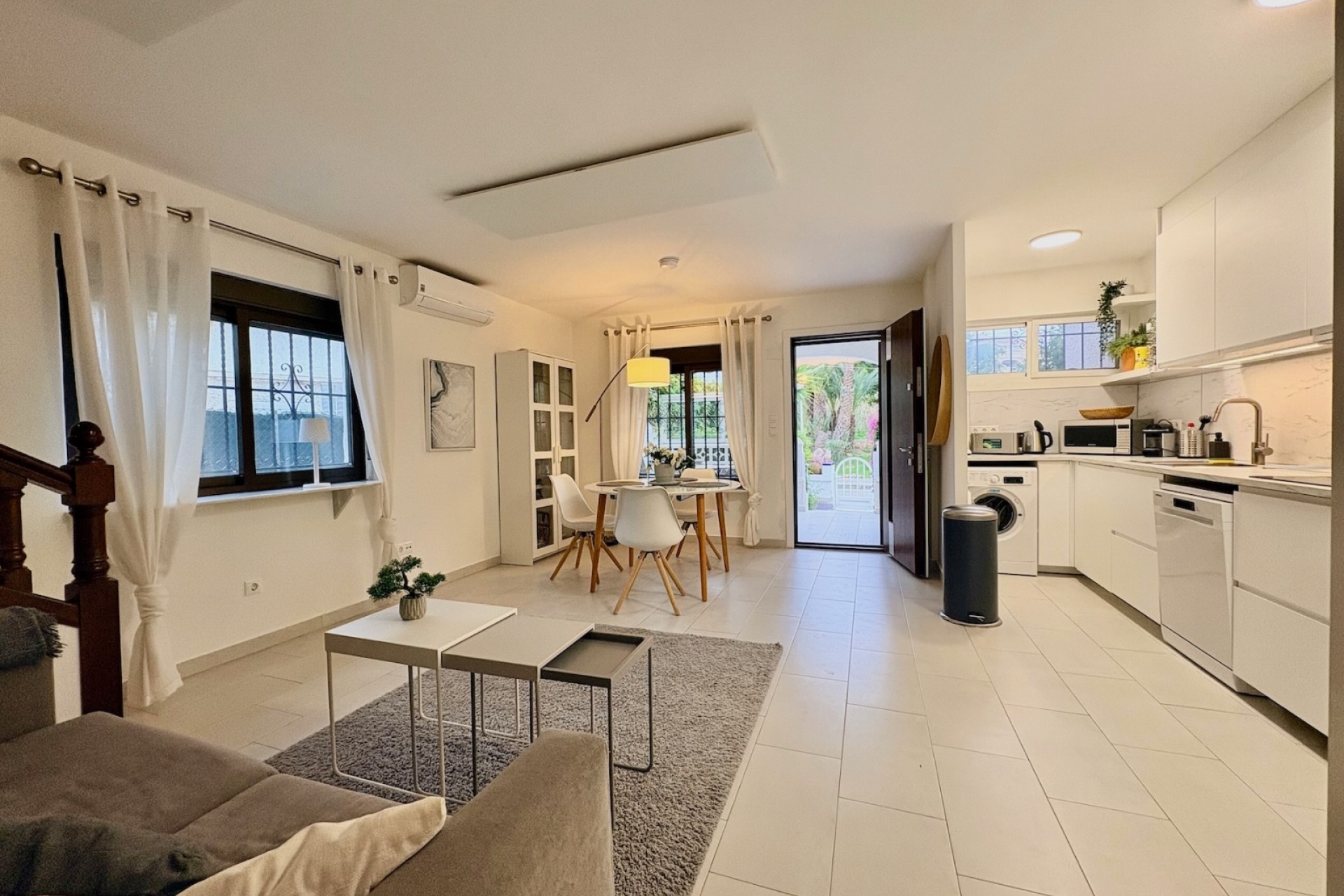 Brukt - Town House -
Orihuela Costa - Costa Blanca