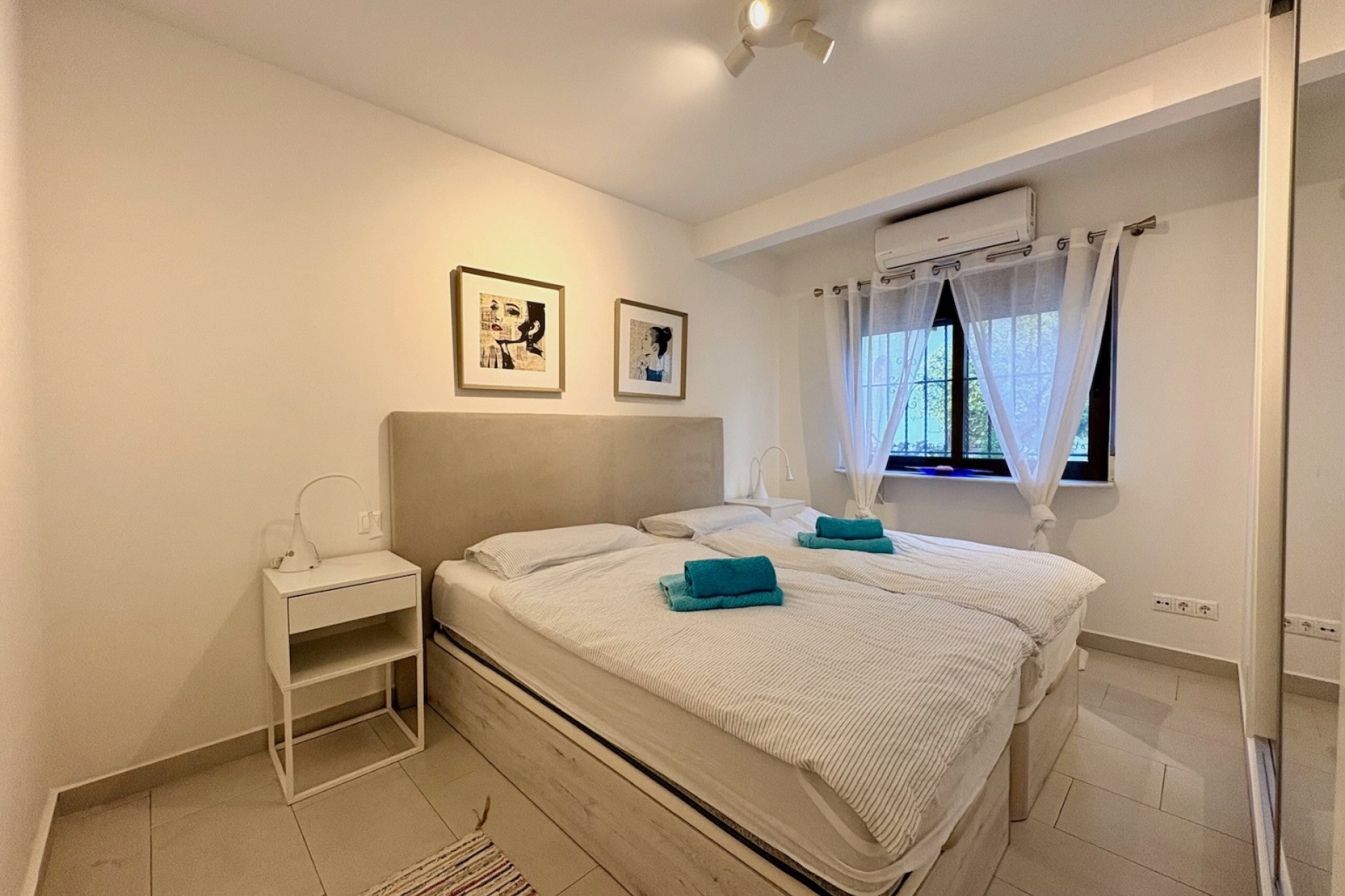 Brukt - Town House -
Orihuela Costa - Costa Blanca