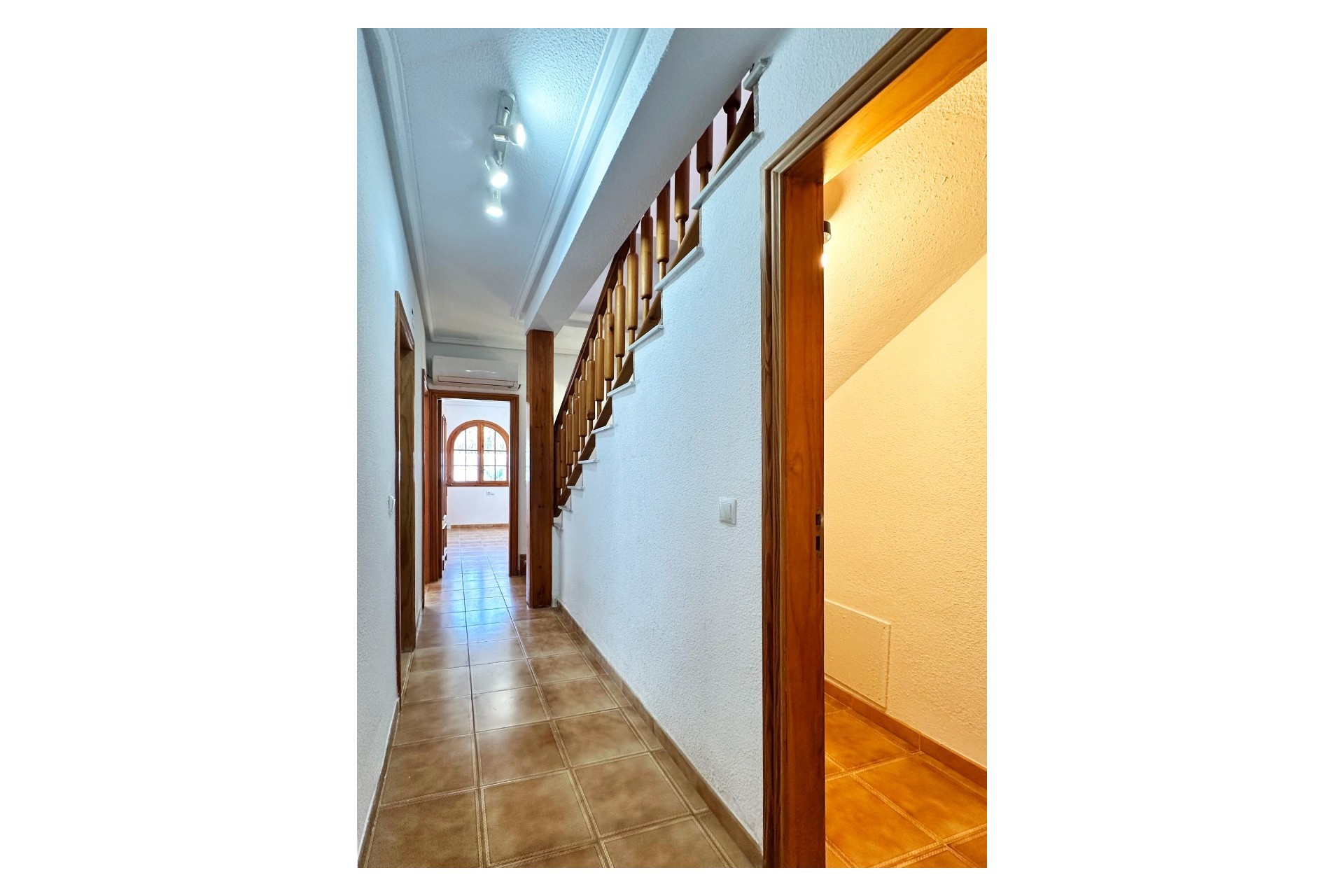 Brukt - Town House -
Orihuela Costa - Costa Blanca