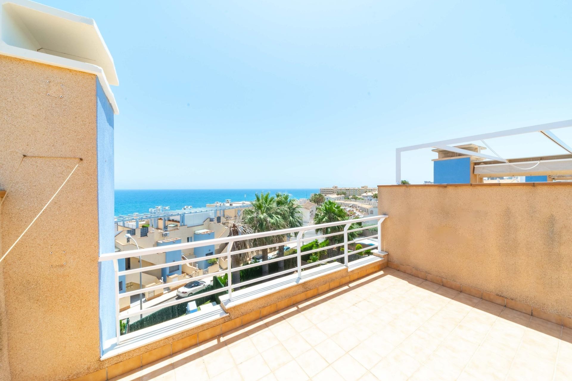 Brukt - Town House -
Orihuela Costa - Costa Blanca