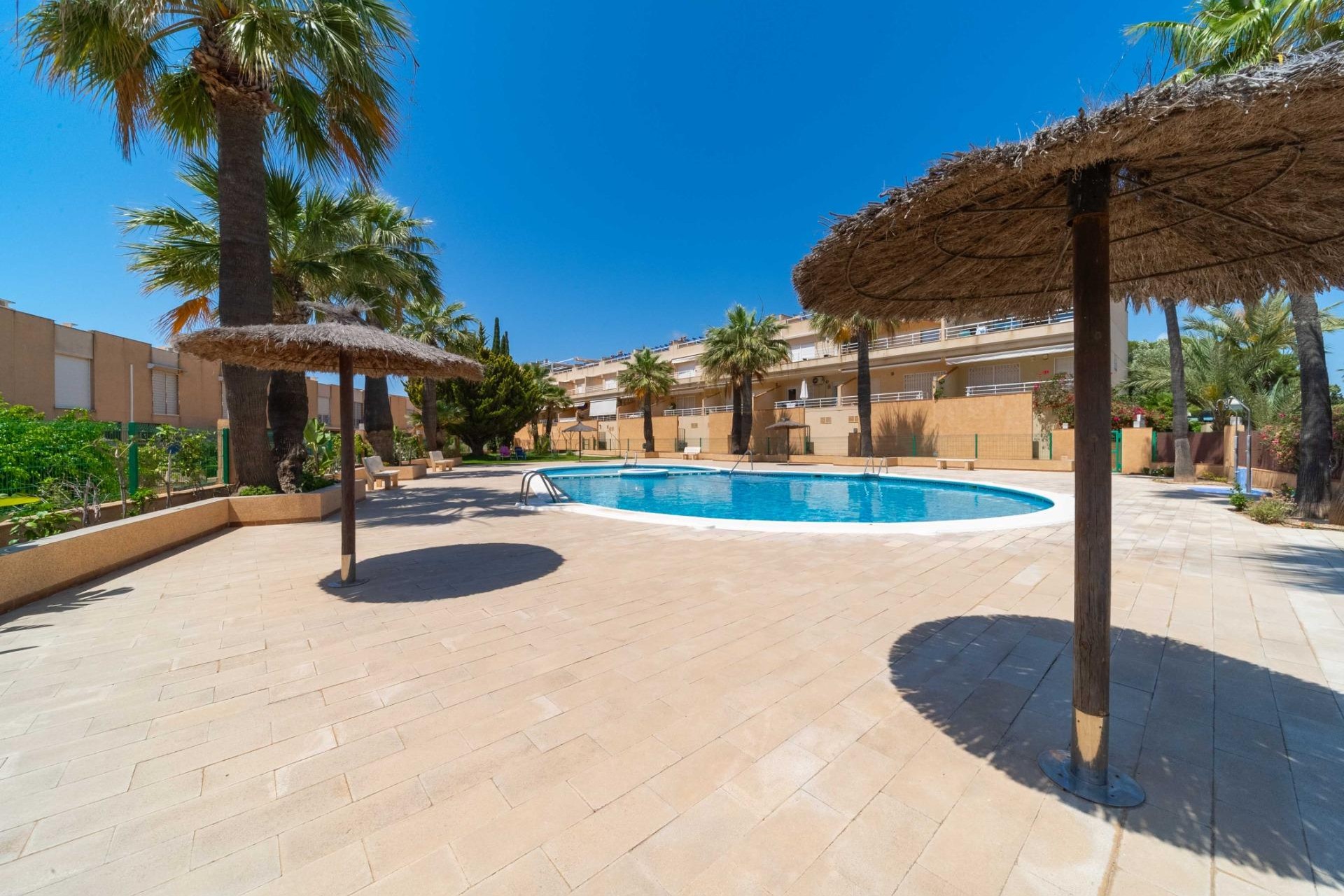 Brukt - Town House -
Orihuela Costa - Costa Blanca