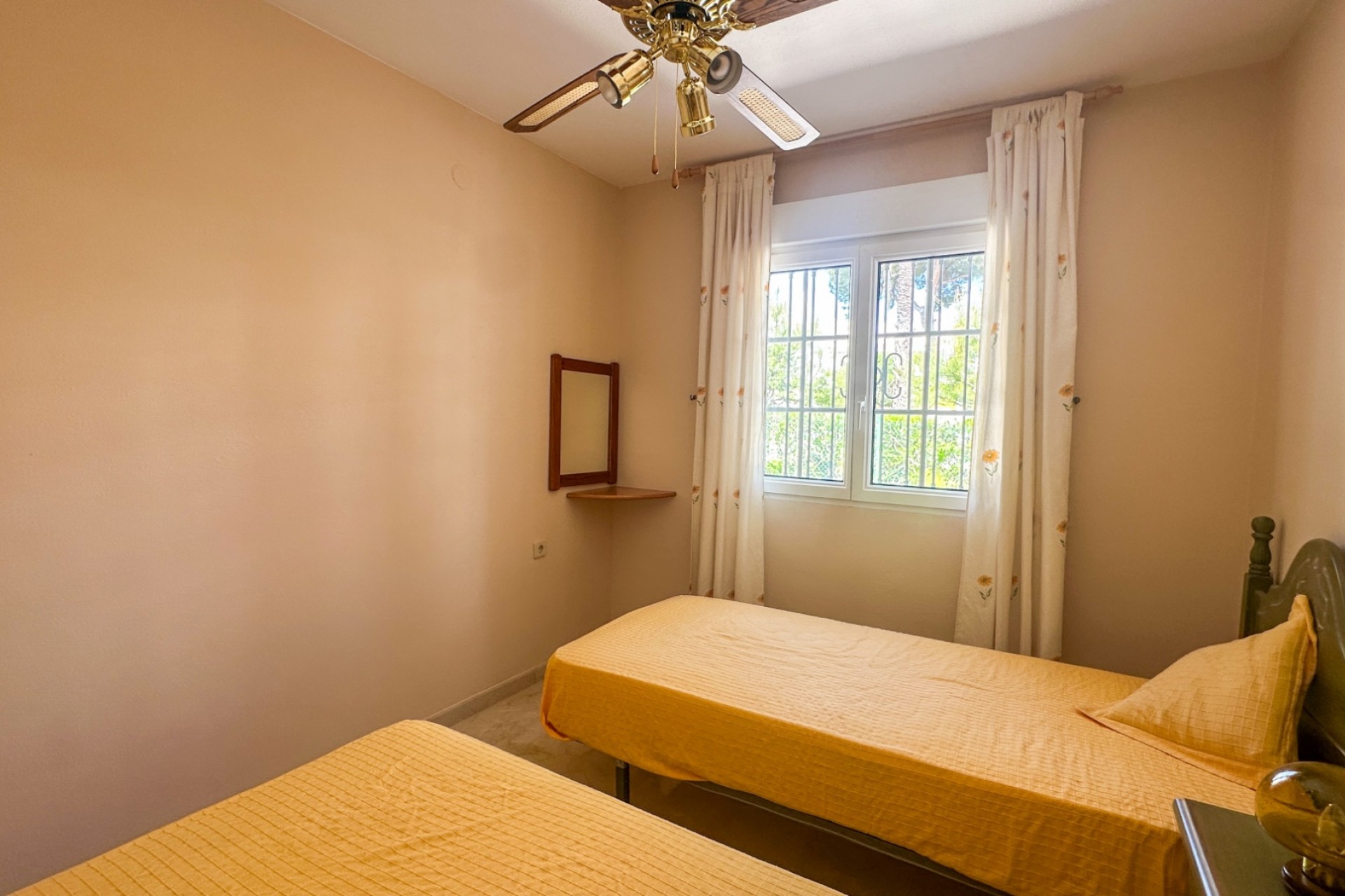 Brukt - Town House -
Orihuela Costa - Costa Blanca
