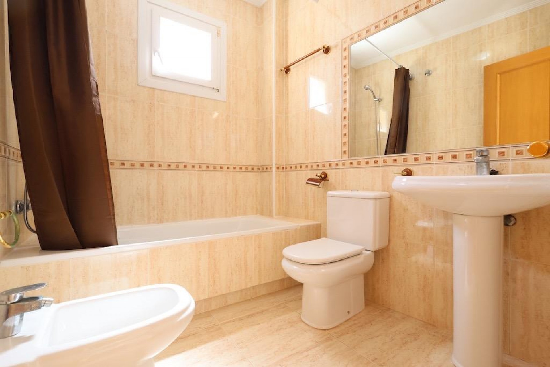 Brukt - Town House -
Orihuela Costa - Costa Blanca