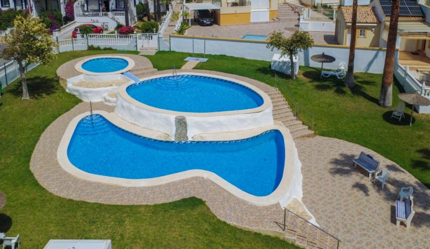Brukt - Town House -
Orihuela Costa - Costa Blanca