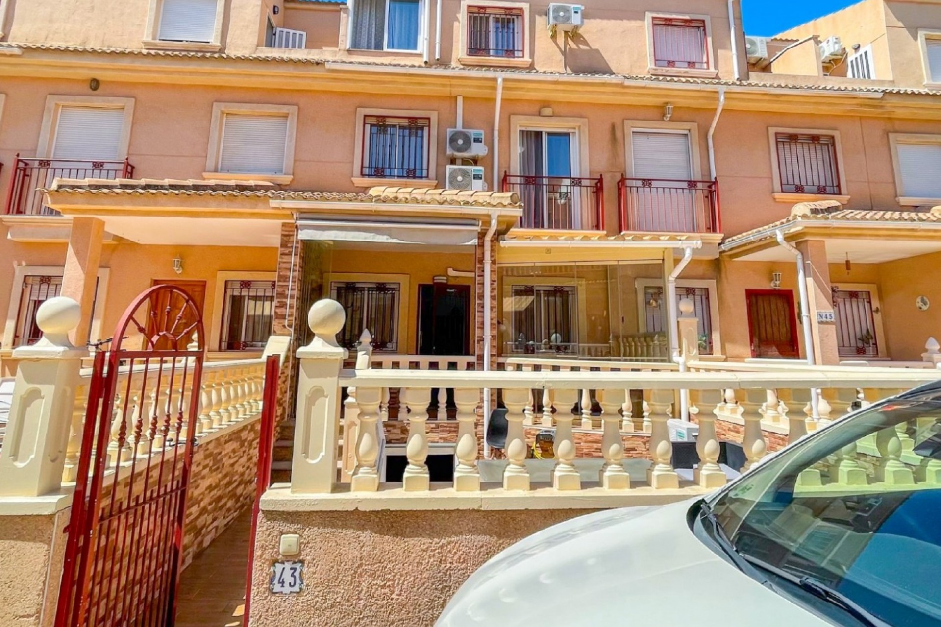 Brukt - Town House -
Orihuela Costa - Costa Blanca