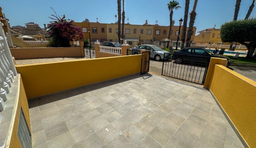 Brukt - Town House -
Orihuela Costa - Costa Blanca