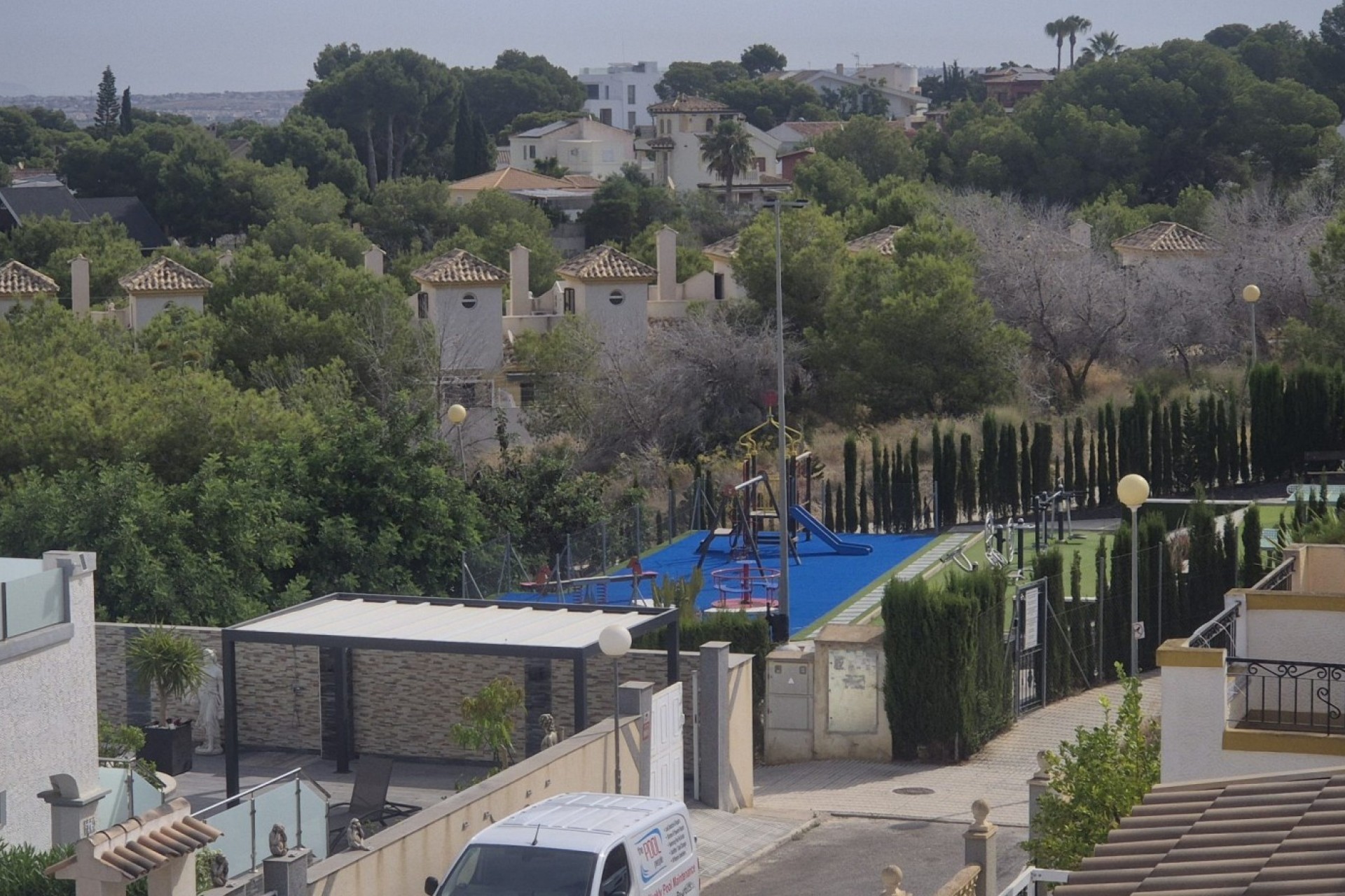Brukt - Town House -
Orihuela Costa - Costa Blanca