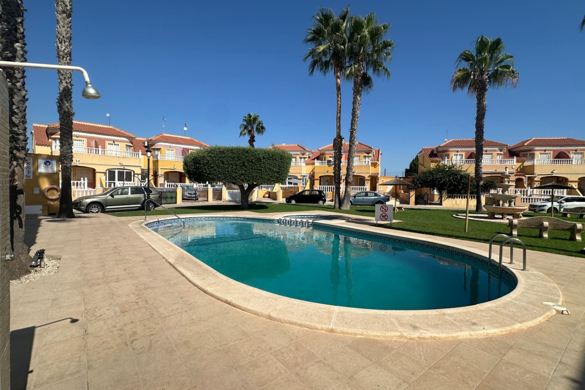 Brukt - Town House -
Orihuela Costa - Costa Blanca