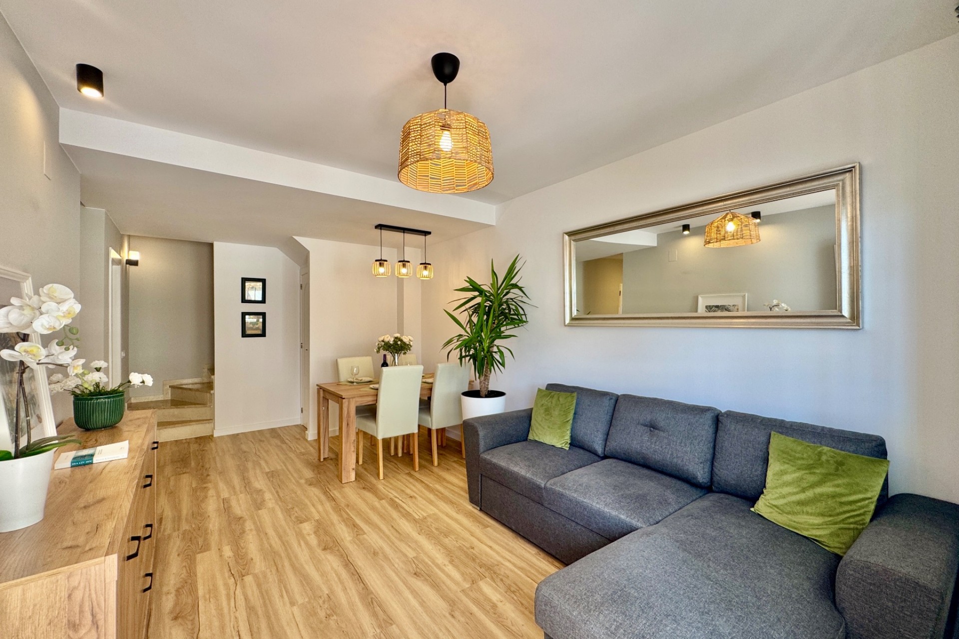 Brukt - Town House -
Orihuela Costa - Costa Blanca