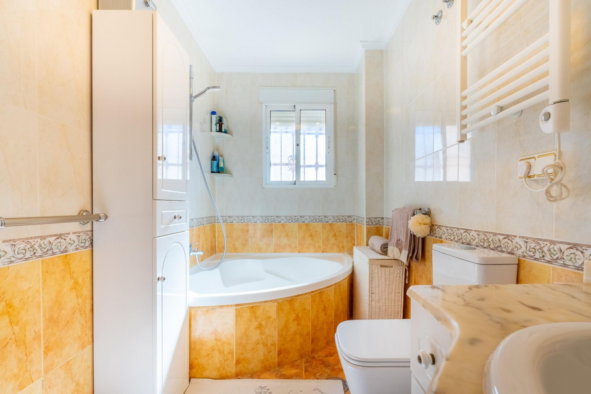 Brukt - Town House -
Orihuela Costa - La Regia