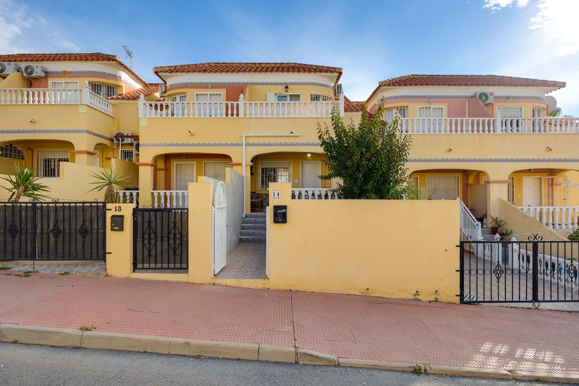 Brukt - Town House -
Orihuela Costa - Las Filipinas