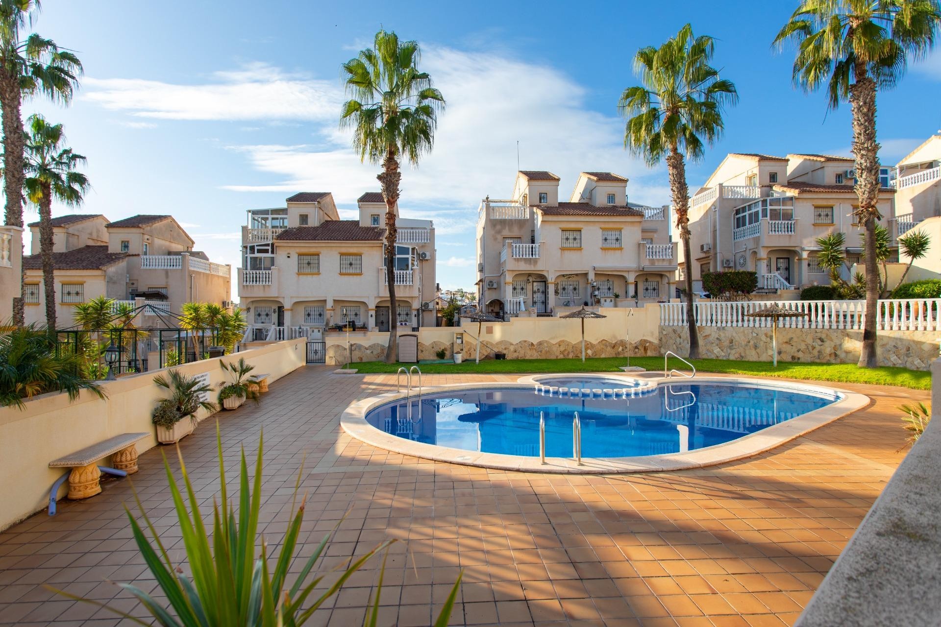 Brukt - Town House -
Orihuela Costa - Las Filipinas