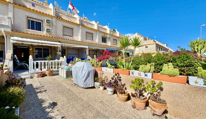 Brukt - Town House -
Orihuela Costa - Las Filipinas