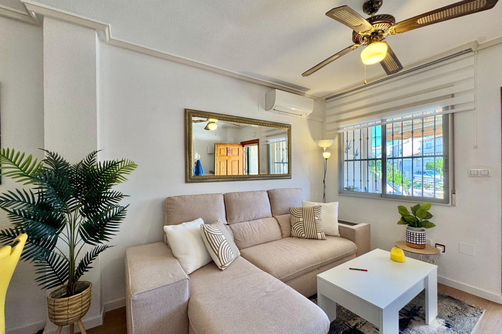 Brukt - Town House -
Orihuela Costa - Las Filipinas