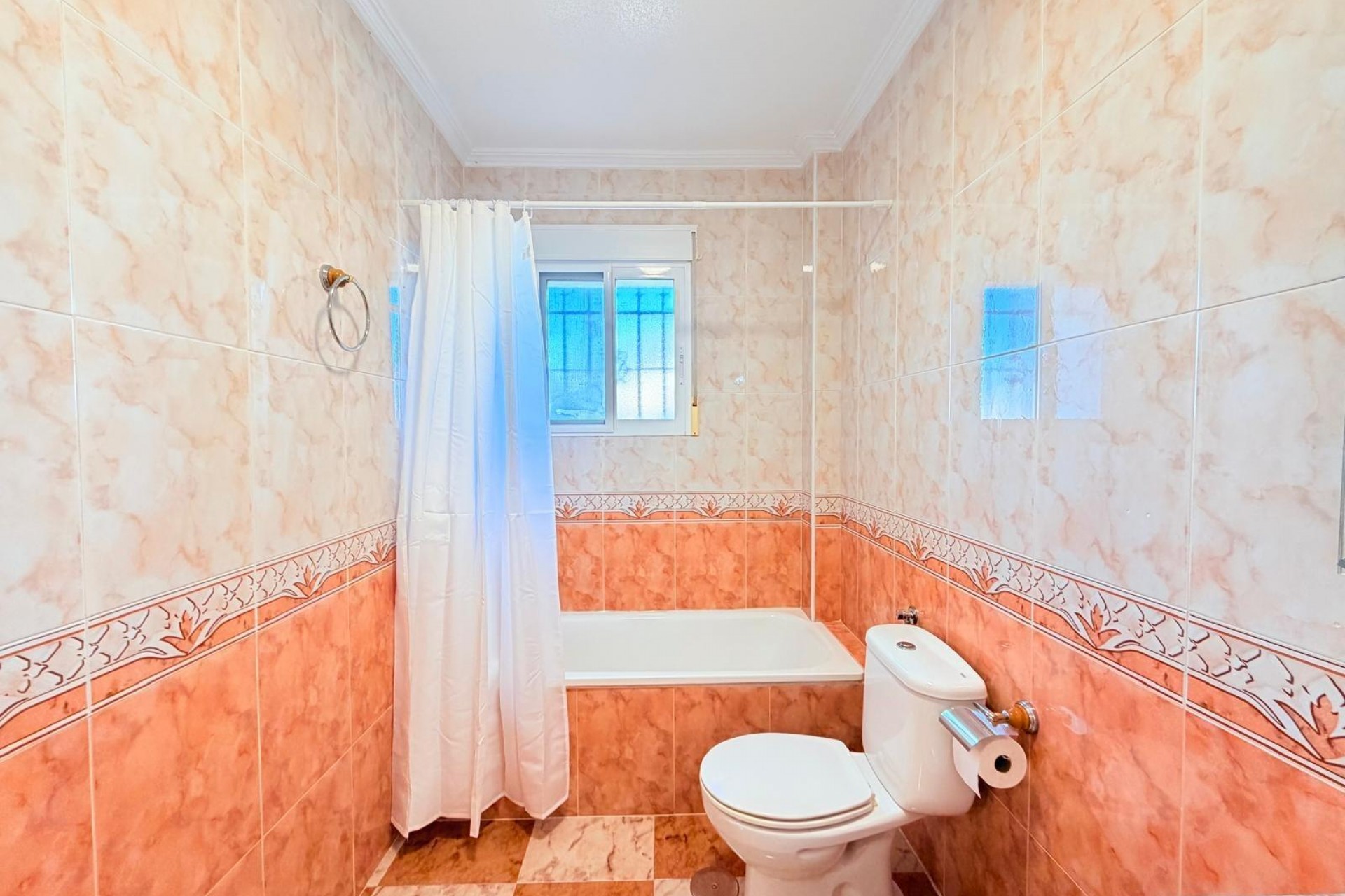 Brukt - Town House -
Orihuela Costa - Las Filipinas