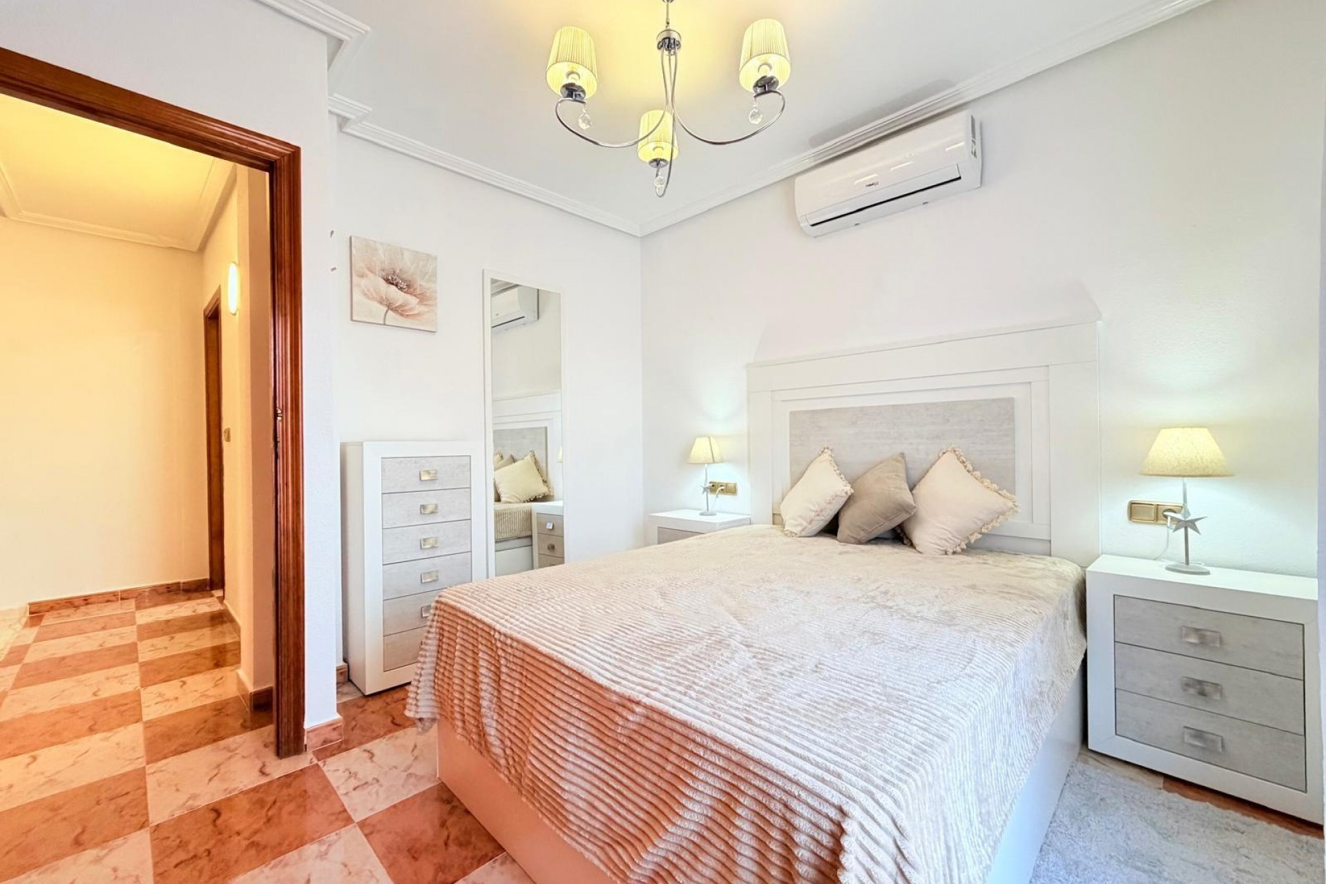 Brukt - Town House -
Orihuela Costa - Las Filipinas