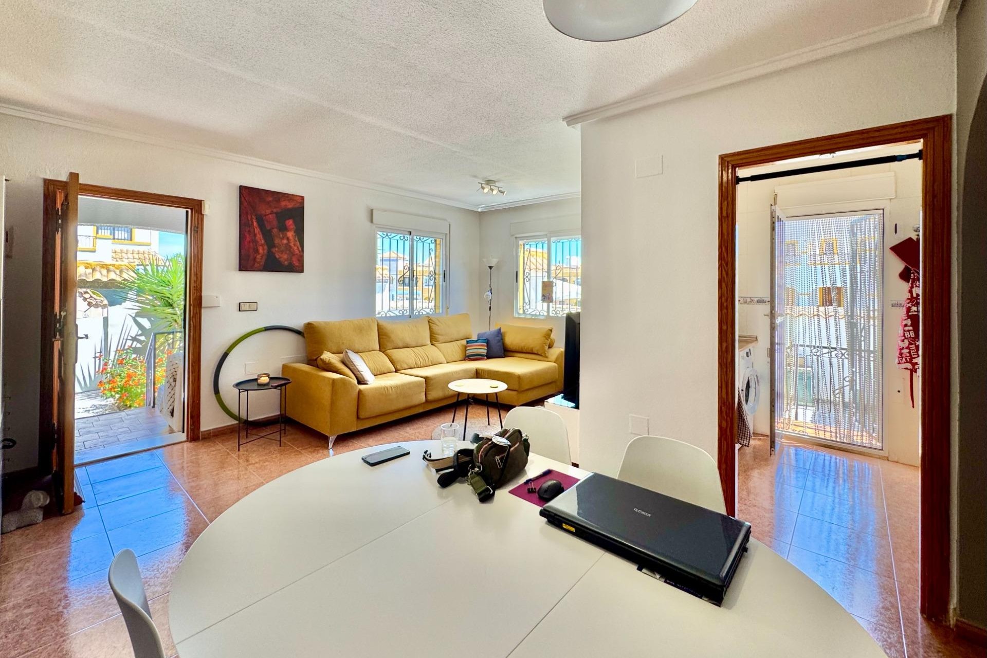 Brukt - Town House -
Orihuela Costa - Los Altos
