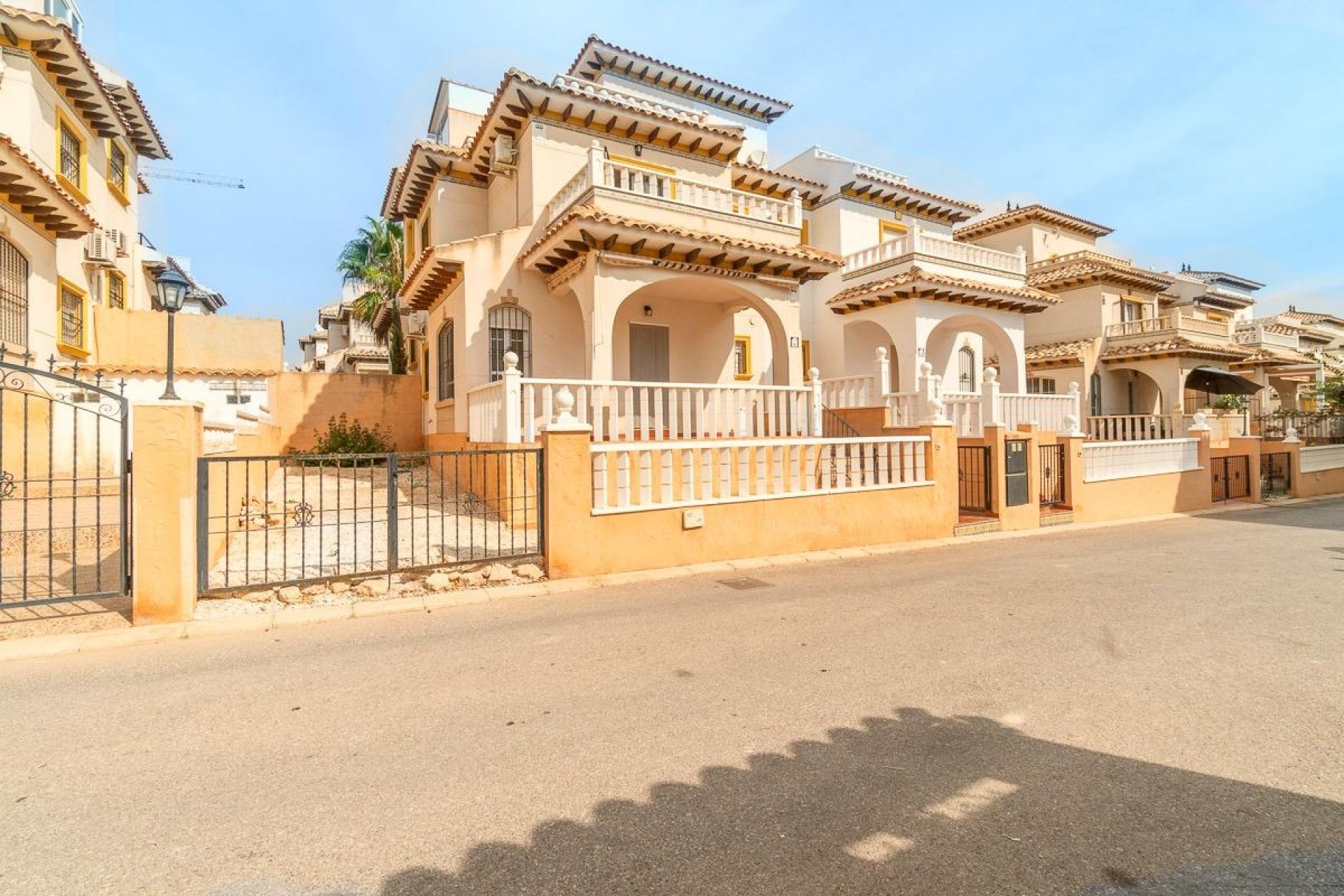 Brukt - Town House -
Orihuela Costa - Los Dolses