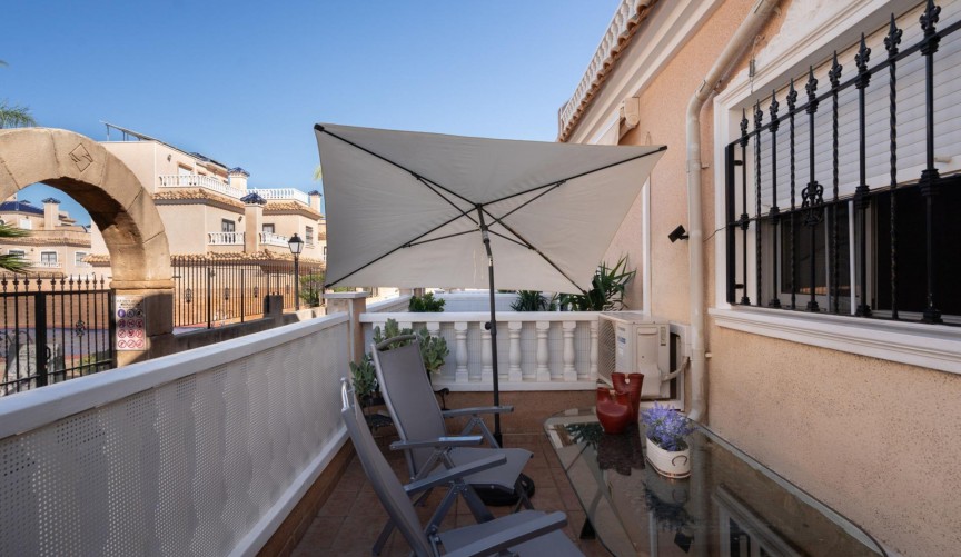 Brukt - Town House -
Orihuela Costa - Los Dolses