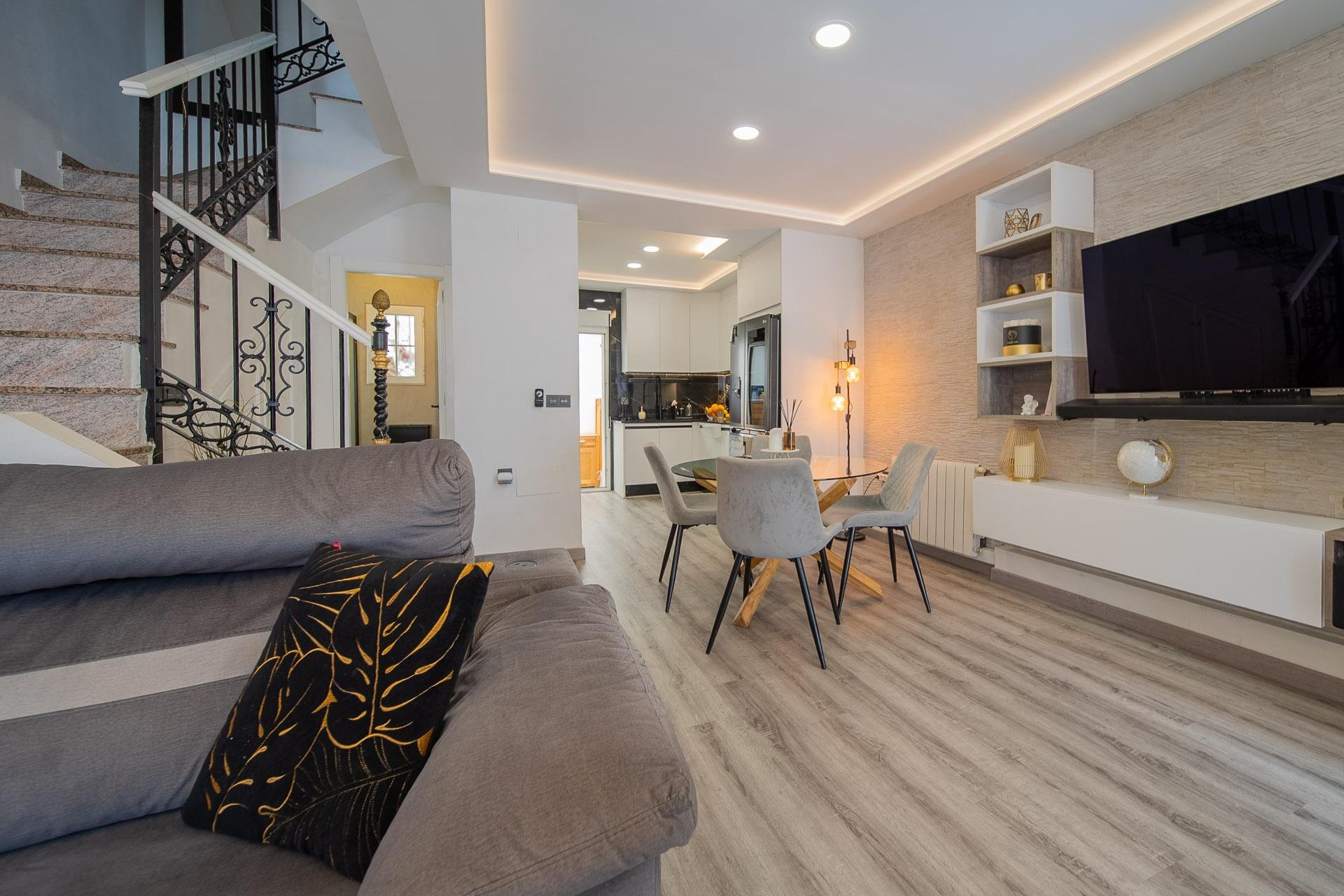 Brukt - Town House -
Orihuela Costa - PAU 26