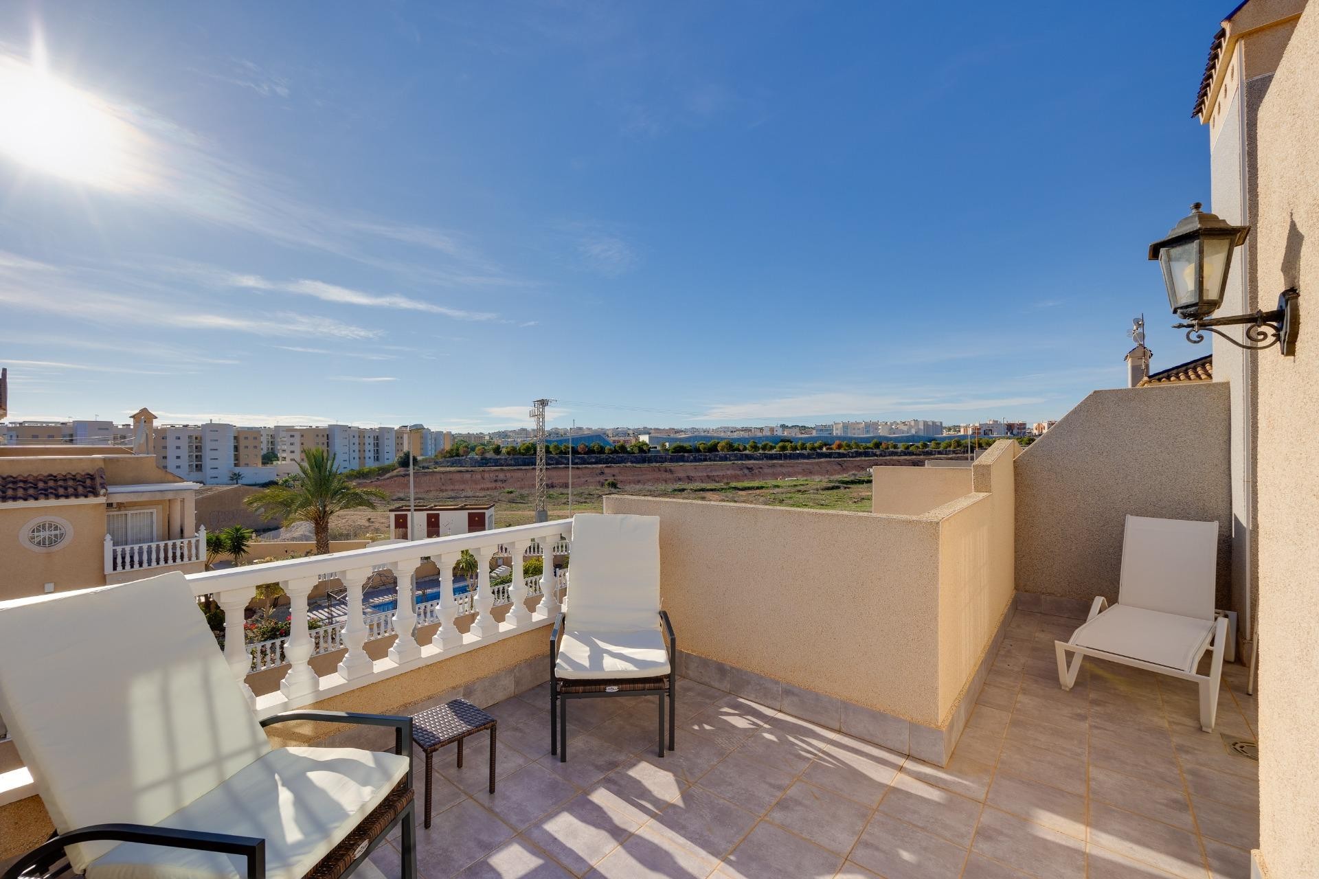 Brukt - Town House -
Orihuela Costa - Playa Flamenca