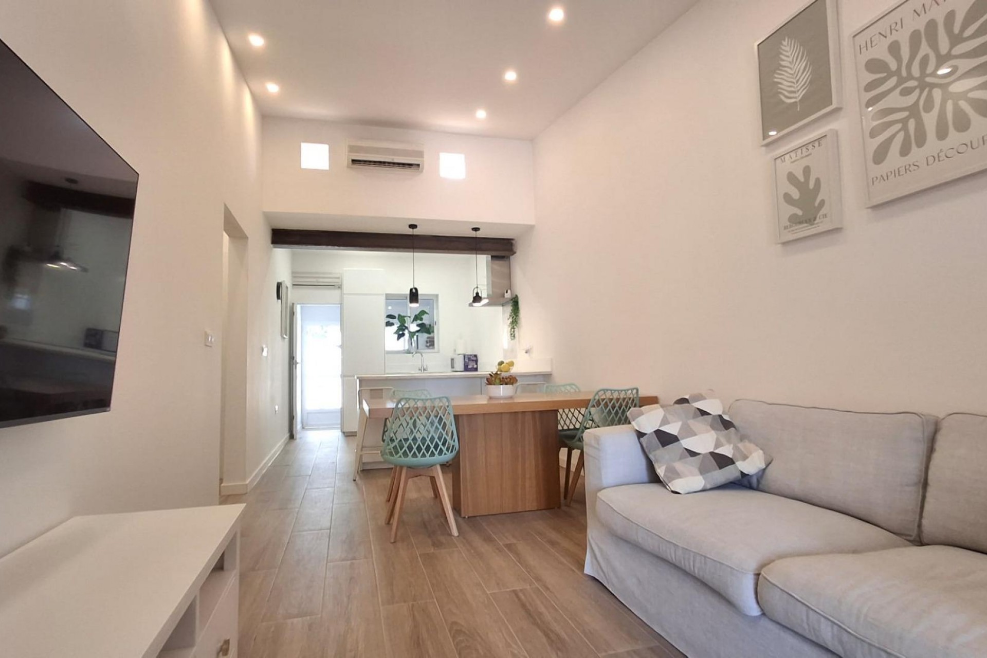 Brukt - Town House -
Orihuela Costa - Playa Flamenca