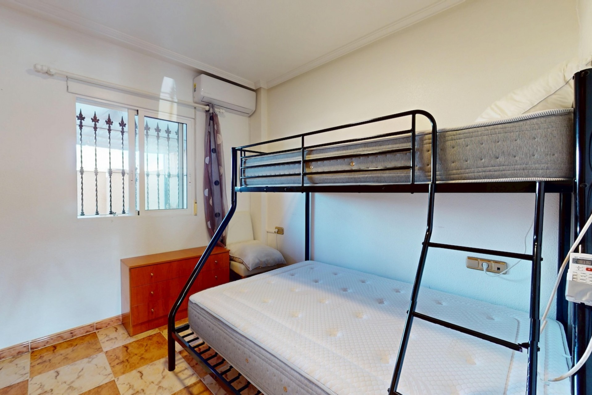 Brukt - Town House -
Orihuela - Inland