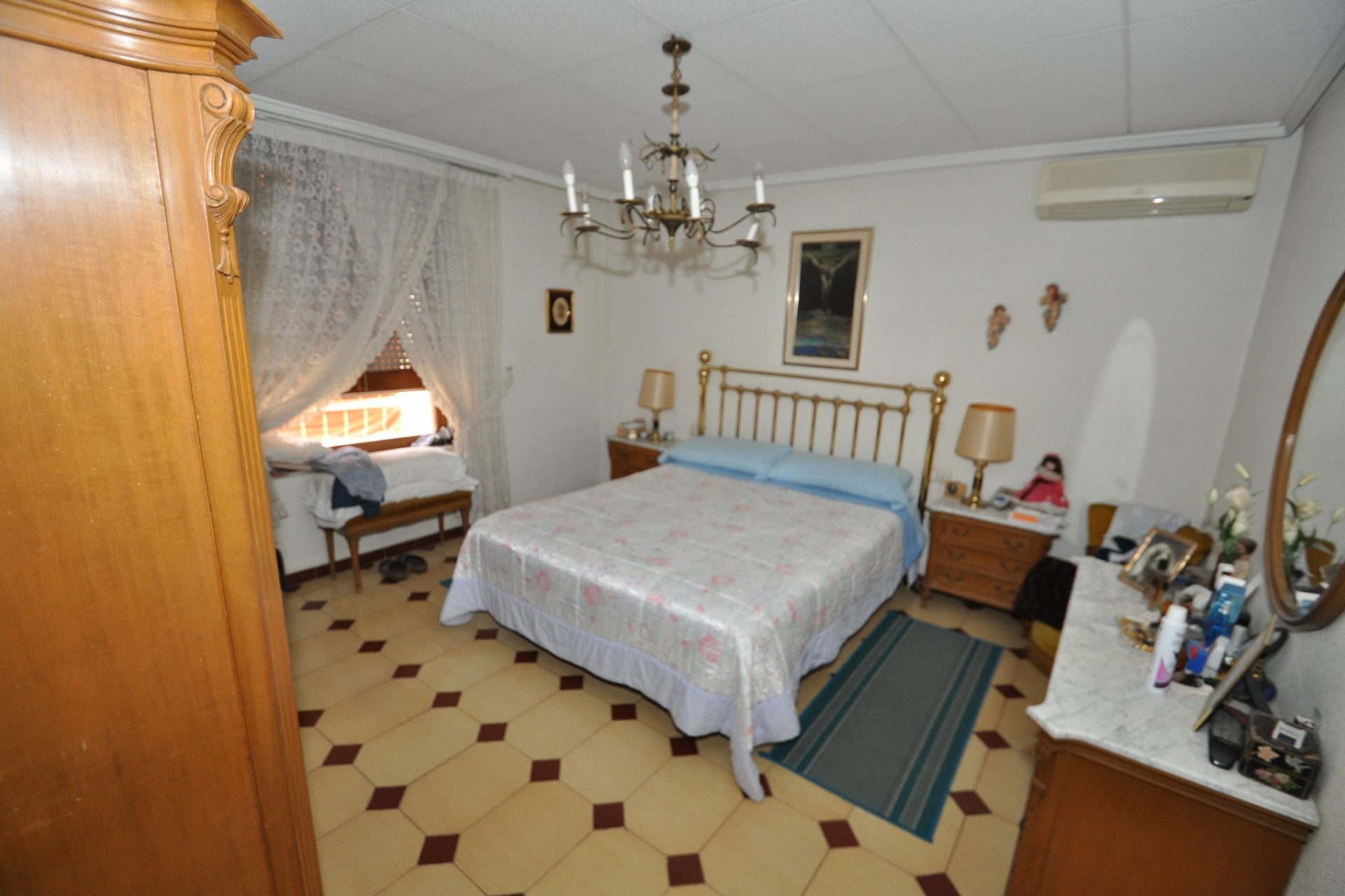 Brukt - Town House -
Petrer - Inland