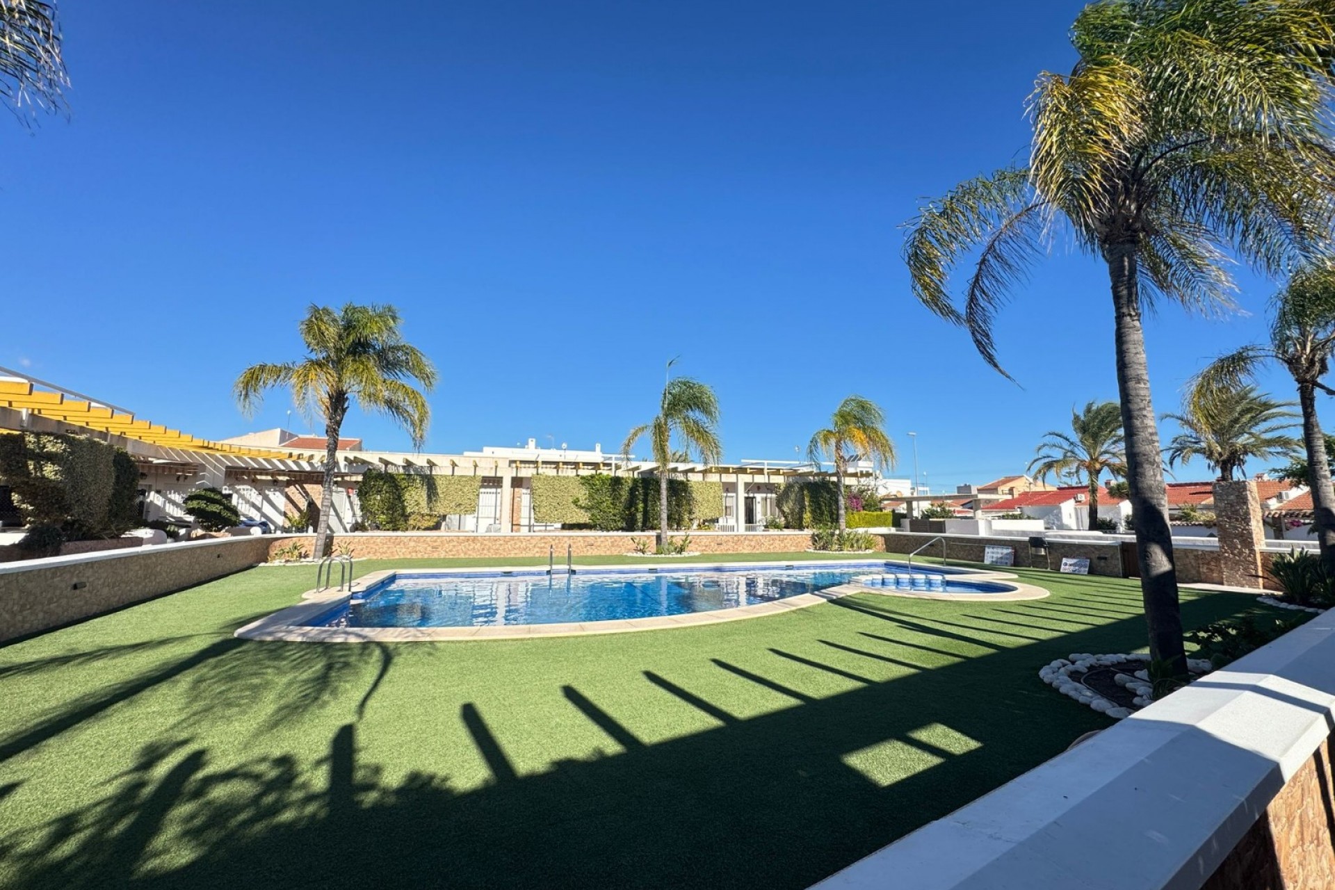 Brukt - Town House -
Pilar de la Horadada - Costa Blanca