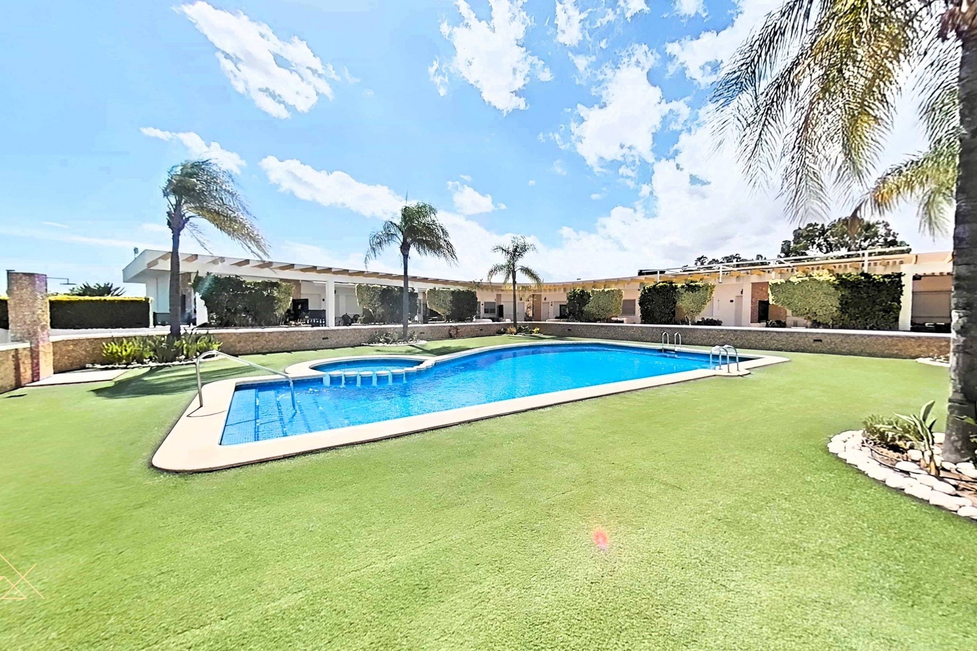 Brukt - Town House -
Pilar de la Horadada - Mil Palmeras