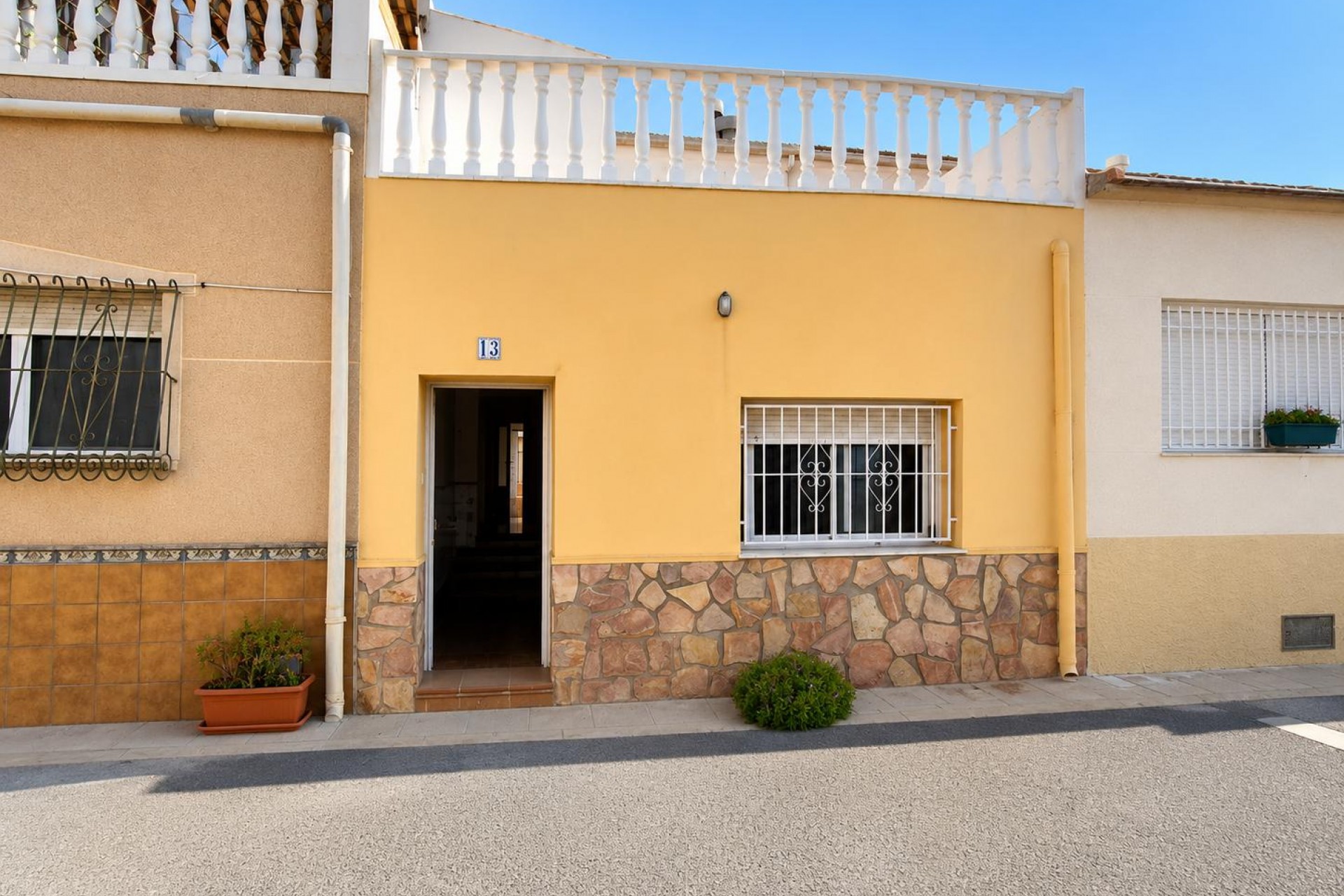 Brukt - Town House -
Pinoso - Inland