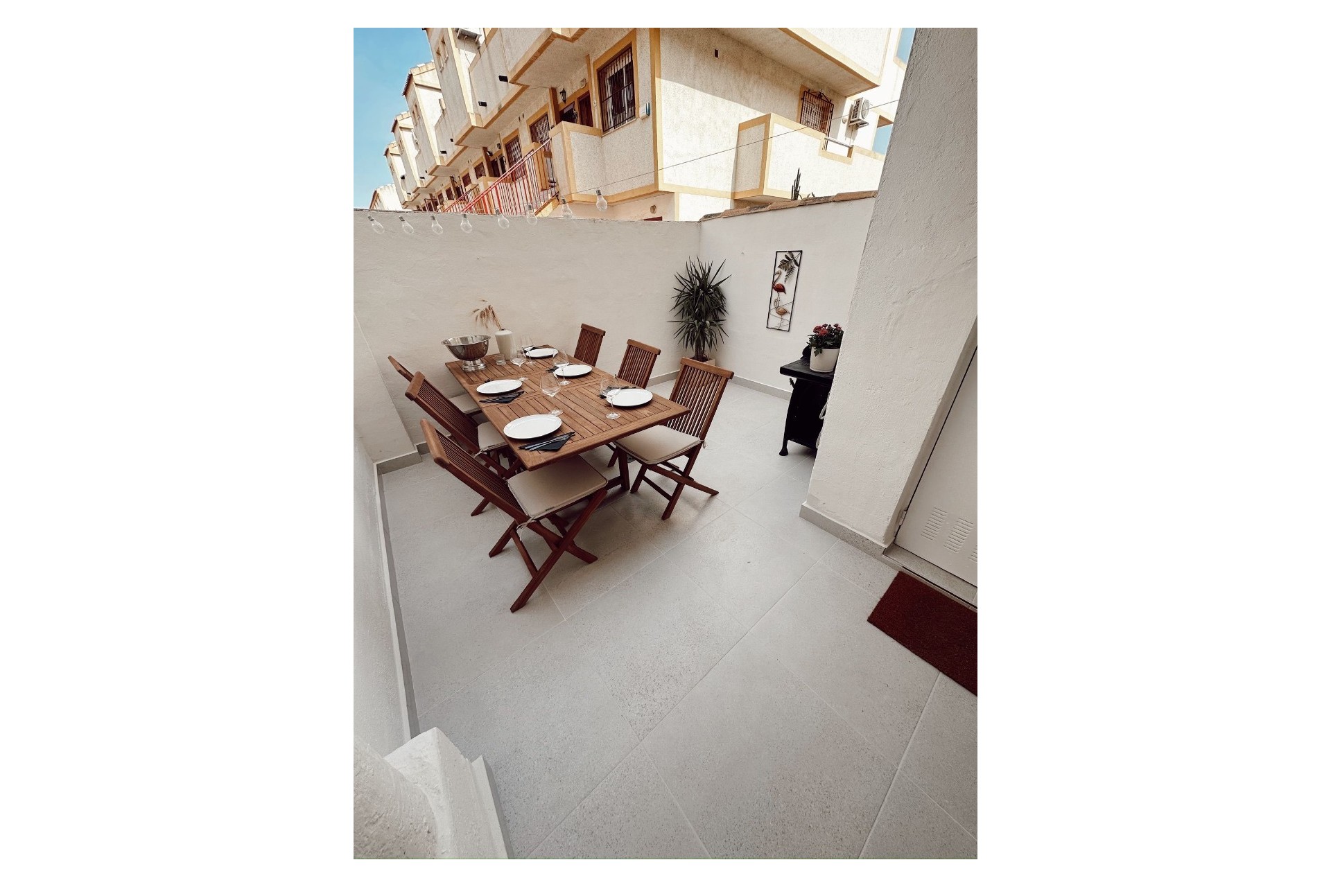 Brukt - Town House -
Playa Flamenca - Costa Blanca