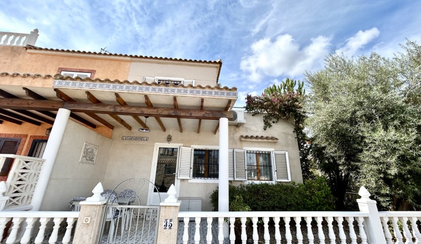 Brukt - Town House -
Playa Flamenca - Costa Blanca
