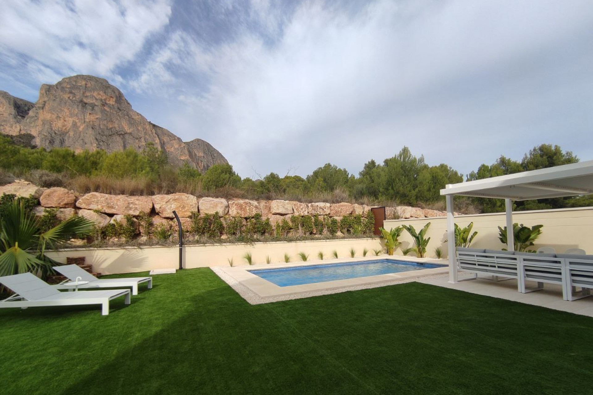 Brukt - Town House -
Polop - Costa Blanca