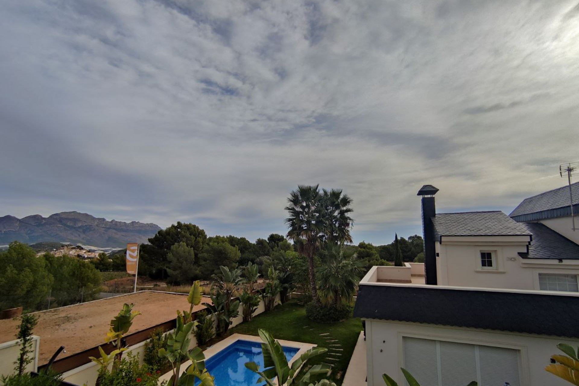 Brukt - Town House -
Polop - Costa Blanca