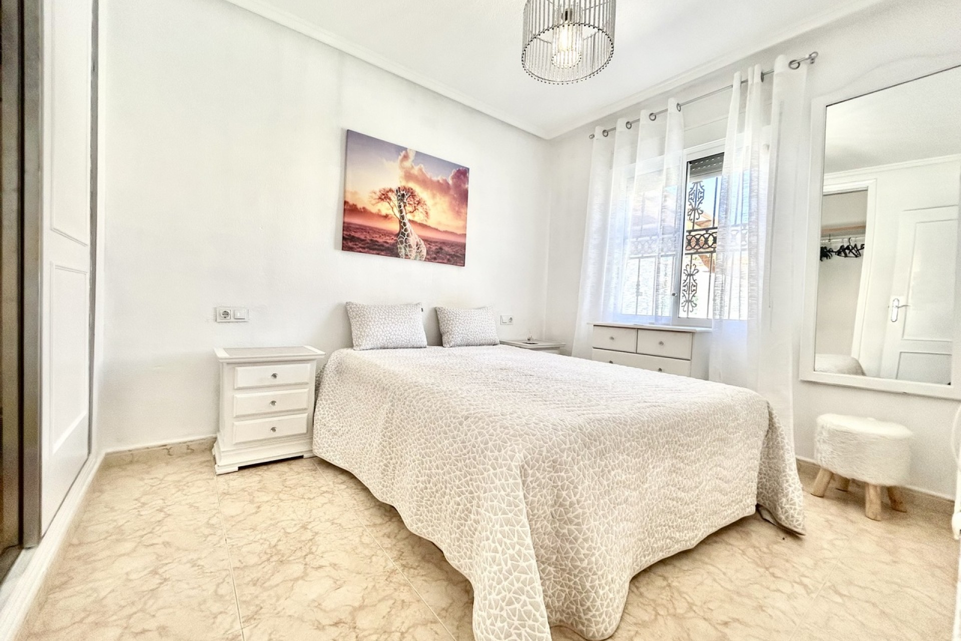 Brukt - Town House -
Punta Prima - Costa Blanca