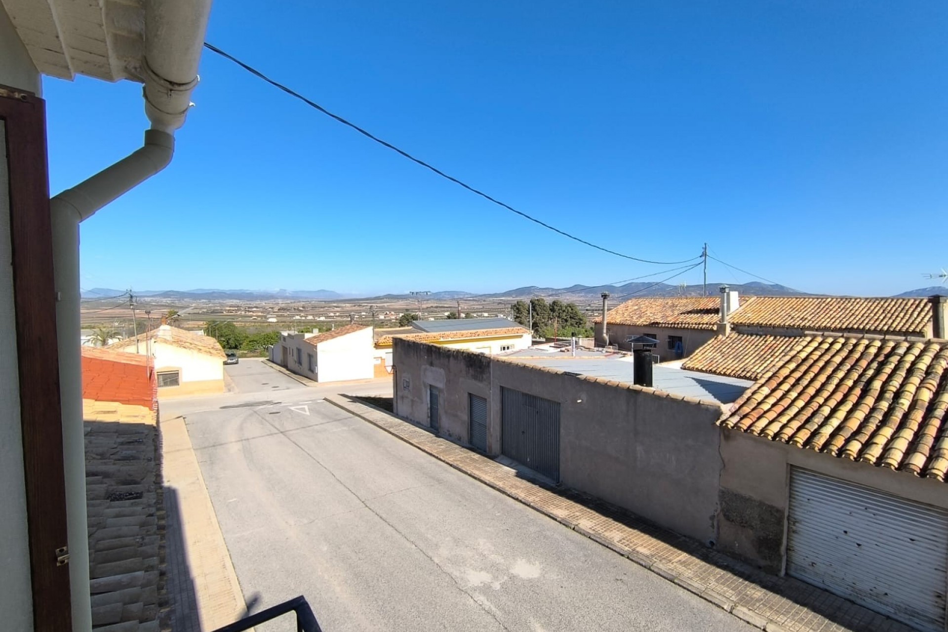 Brukt - Town House -
Raspay - Inland