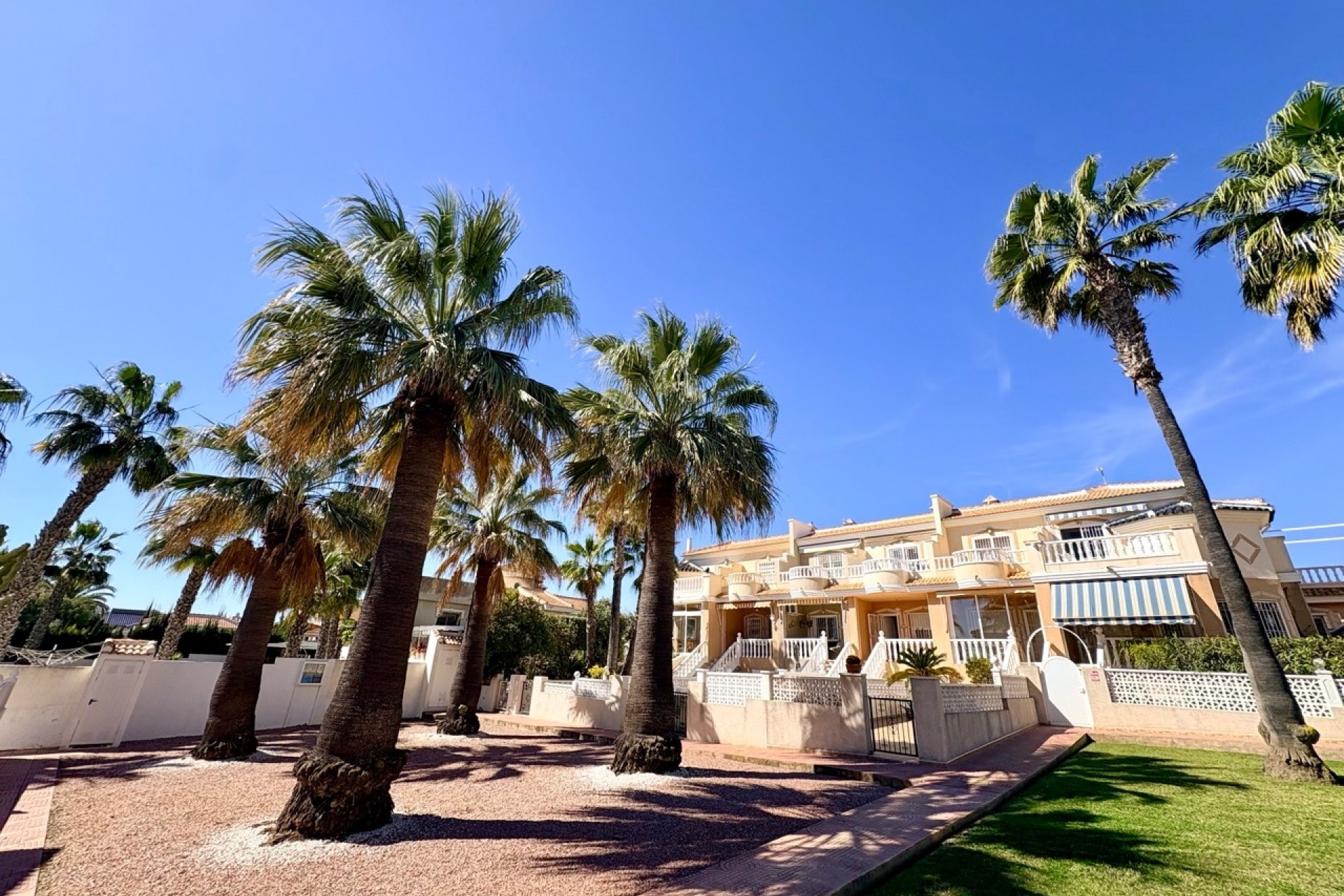 Brukt - Town House -
Rojales - Inland