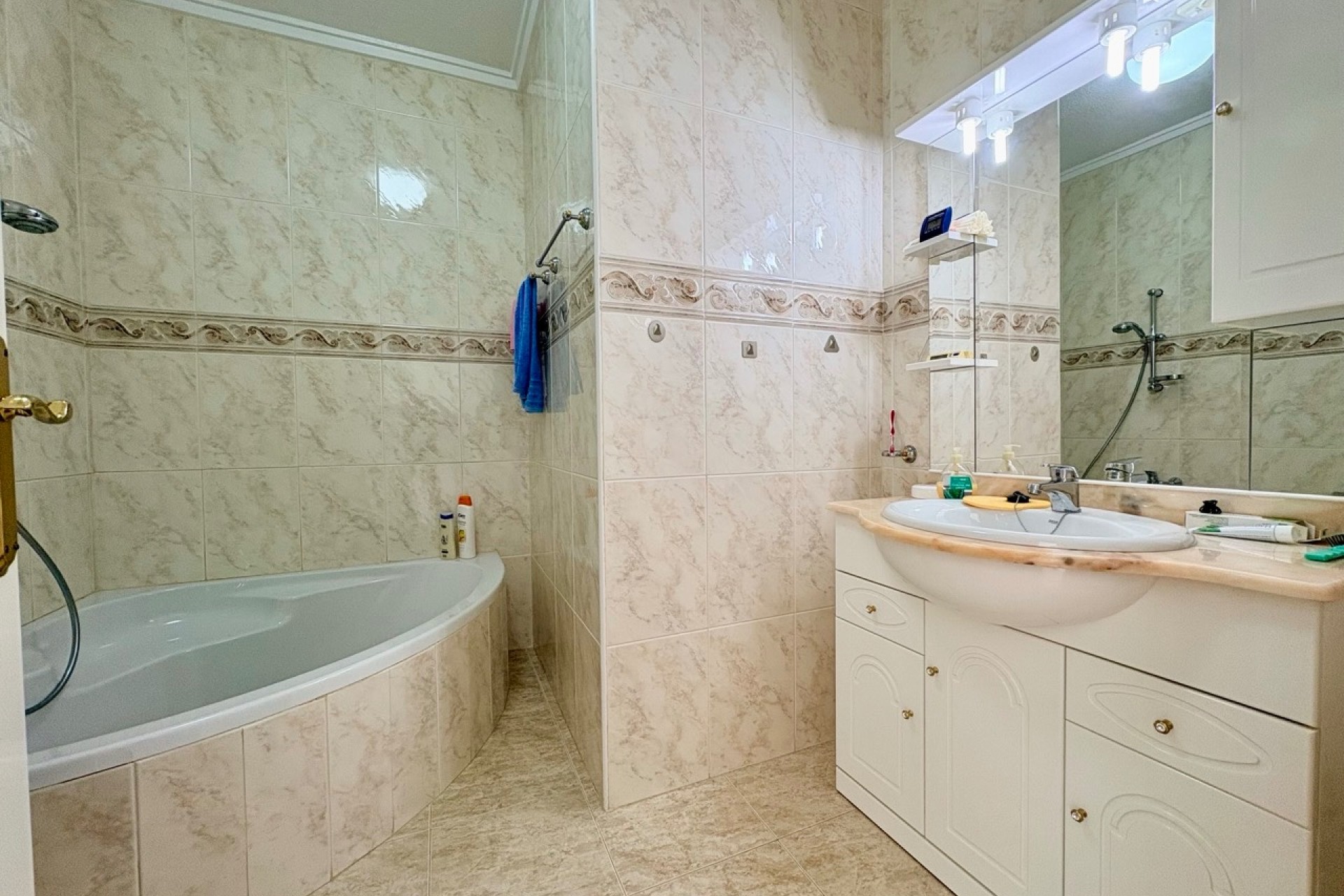 Brukt - Town House -
Rojales - Inland