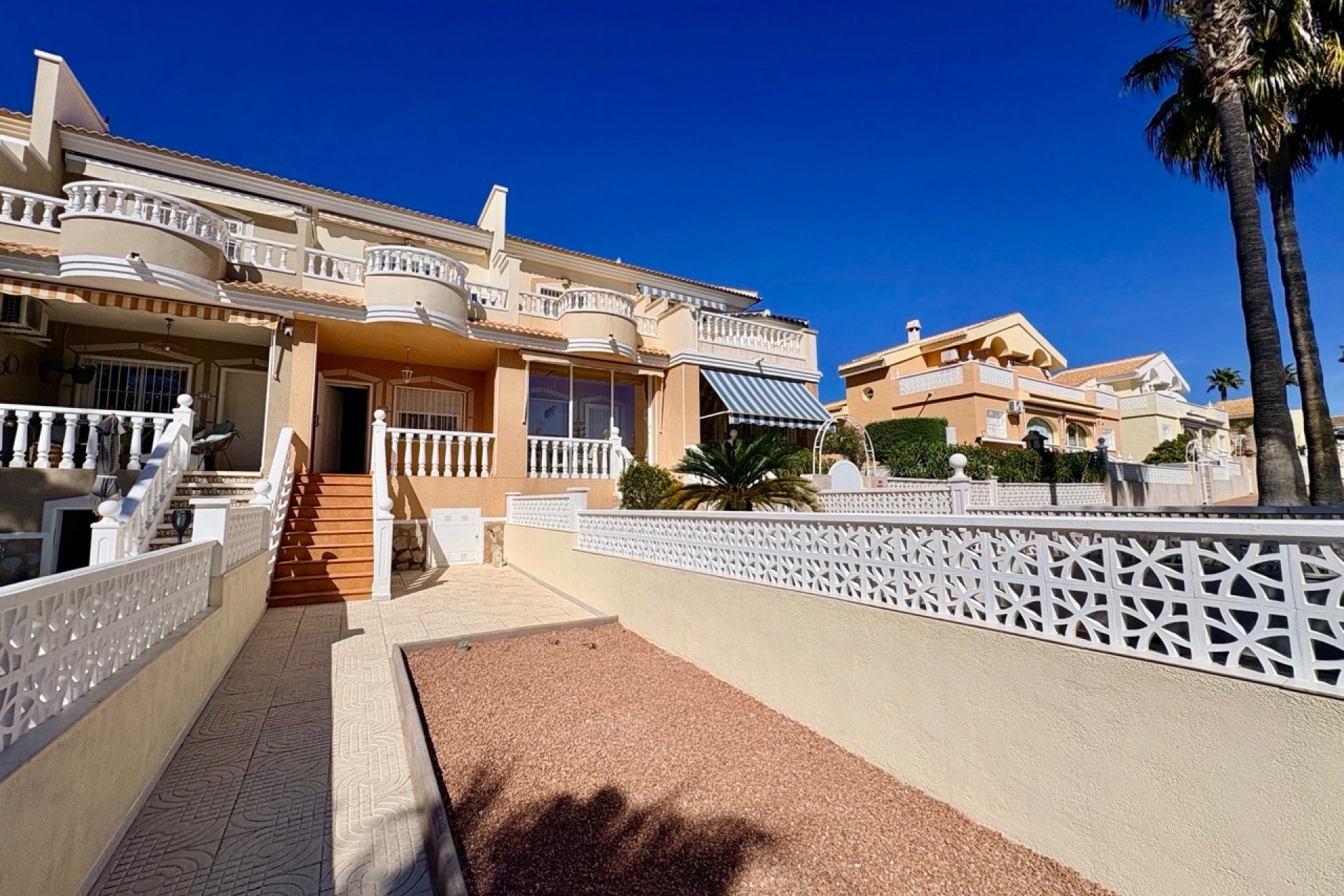 Brukt - Town House -
Rojales - Inland