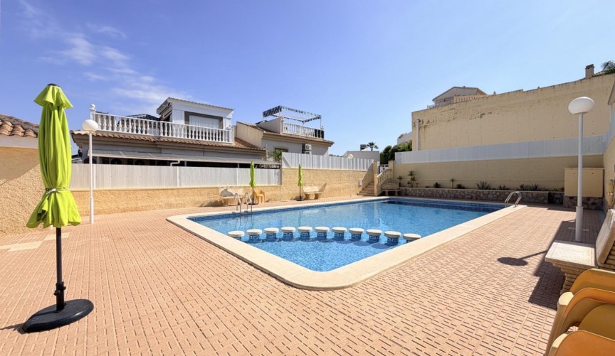 Brukt - Town House -
Rojales - Inland