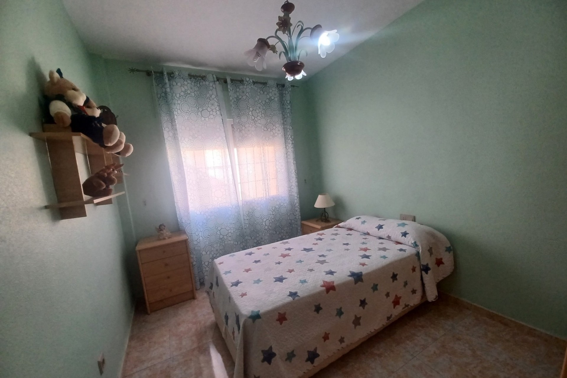 Brukt - Town House -
Roldan - Inland