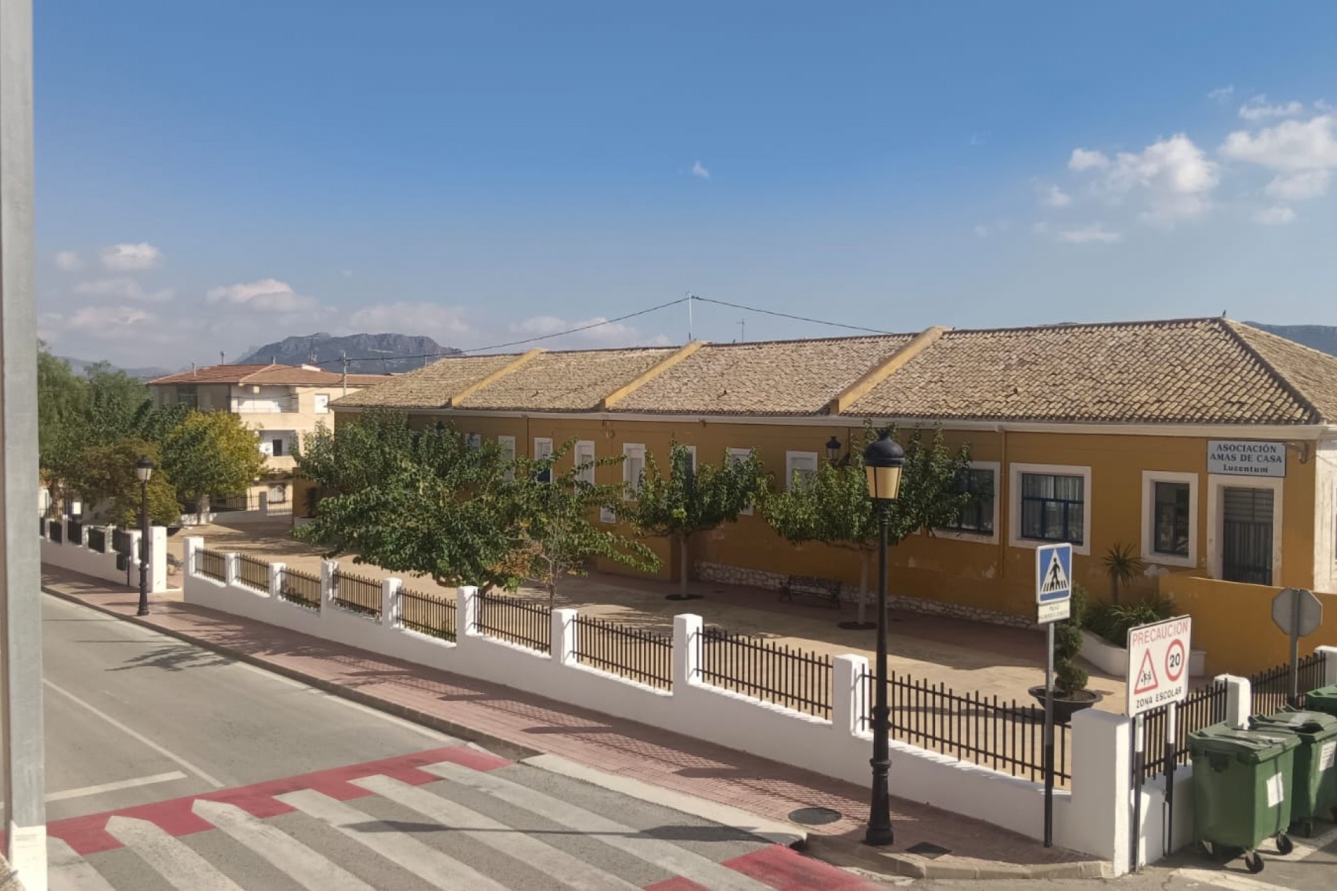 Brukt - Town House -
Salinas - Inland