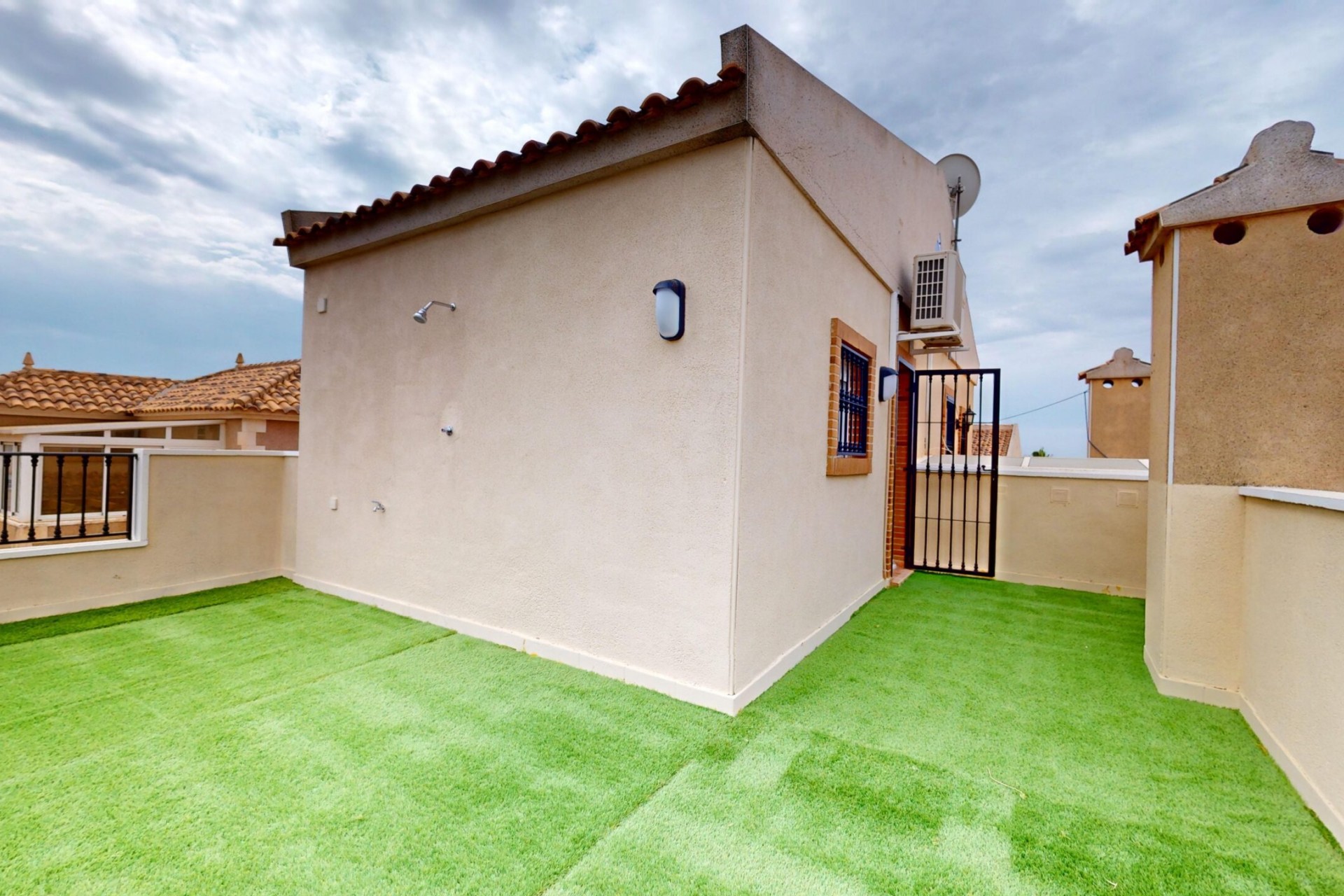 Brukt - Town House -
San Miguel de Salinas - Inland