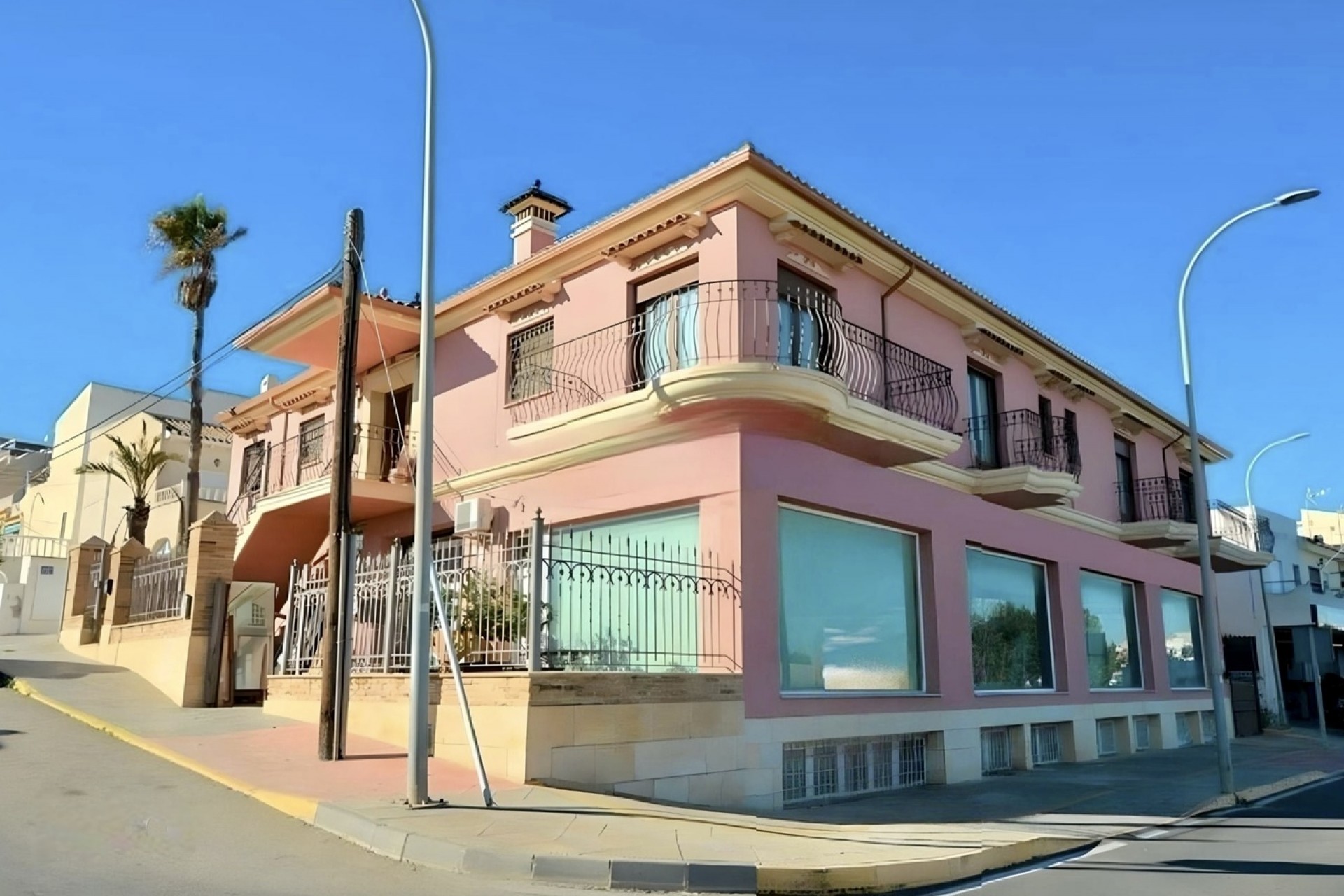 Brukt - Town House -
San Miguel de Salinas - Inland